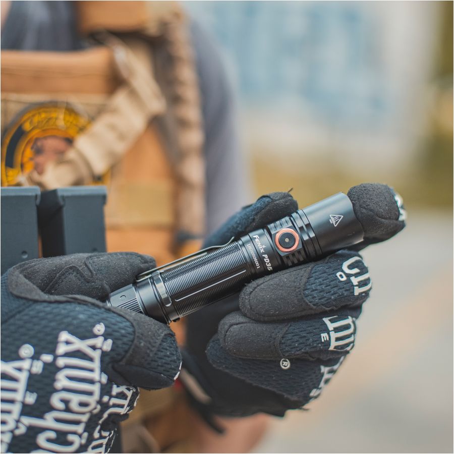 Fenix PD35 V3.0 Black Flashlight - 1700 lumens