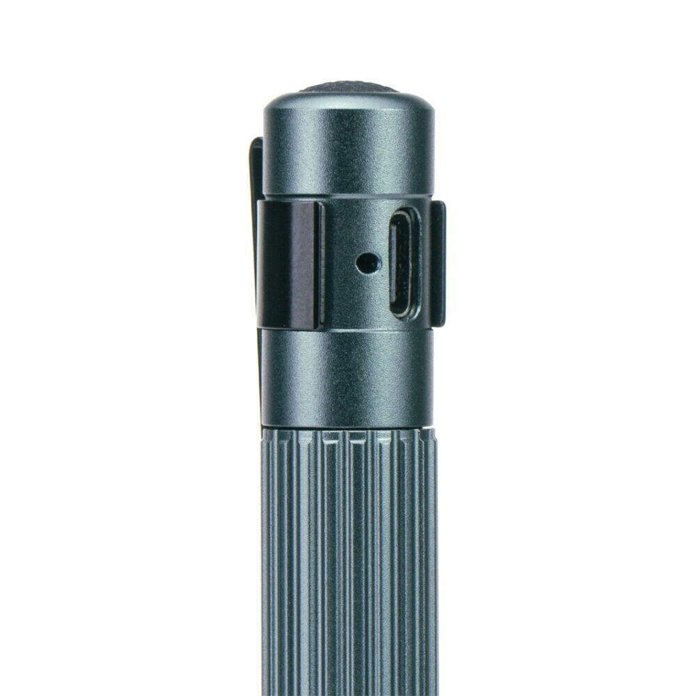 Suprabeam Q1r Flashlight - 550 lumens