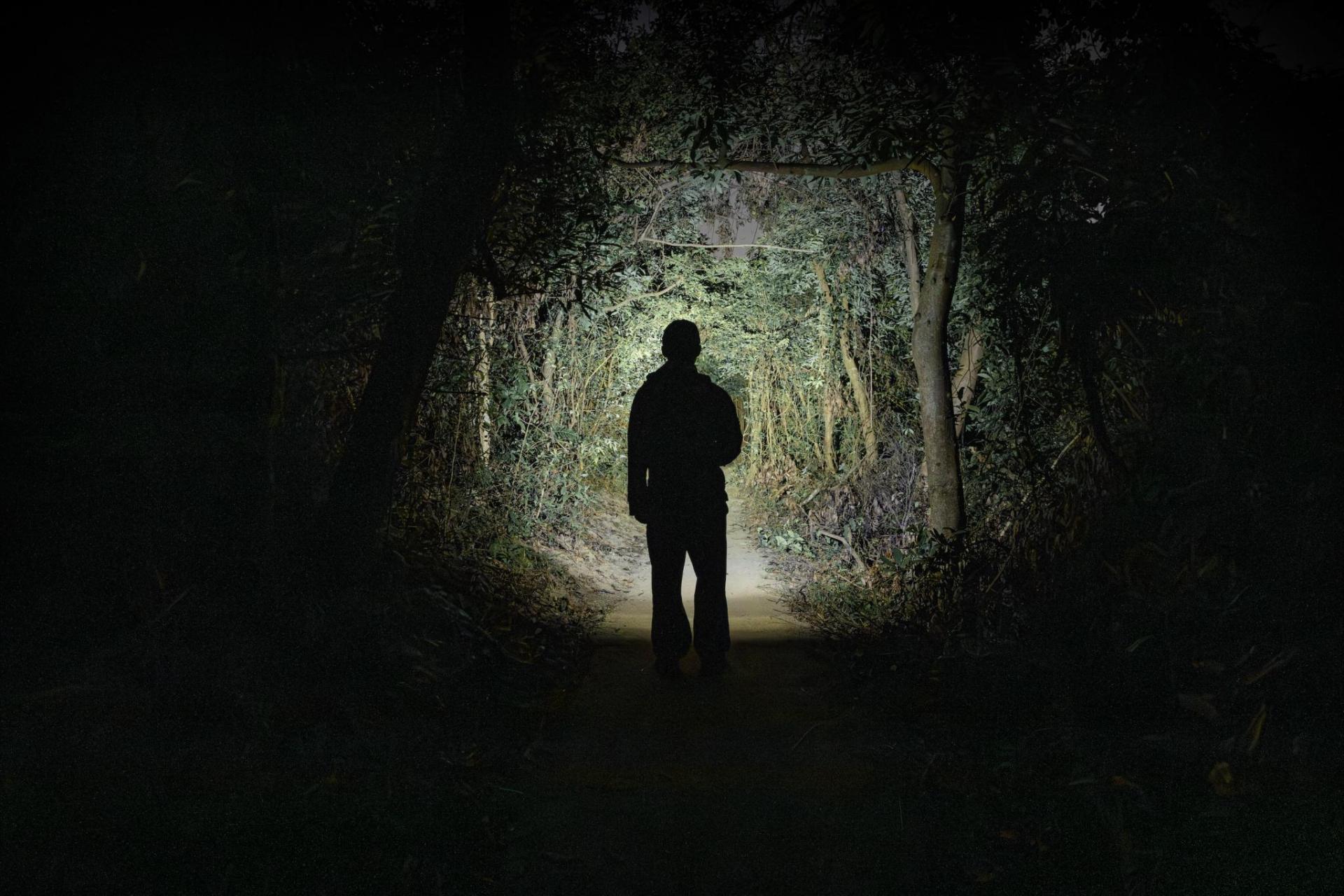 Olight Baton 4 Orange Rechargeable Flashlight - 1300 lumens