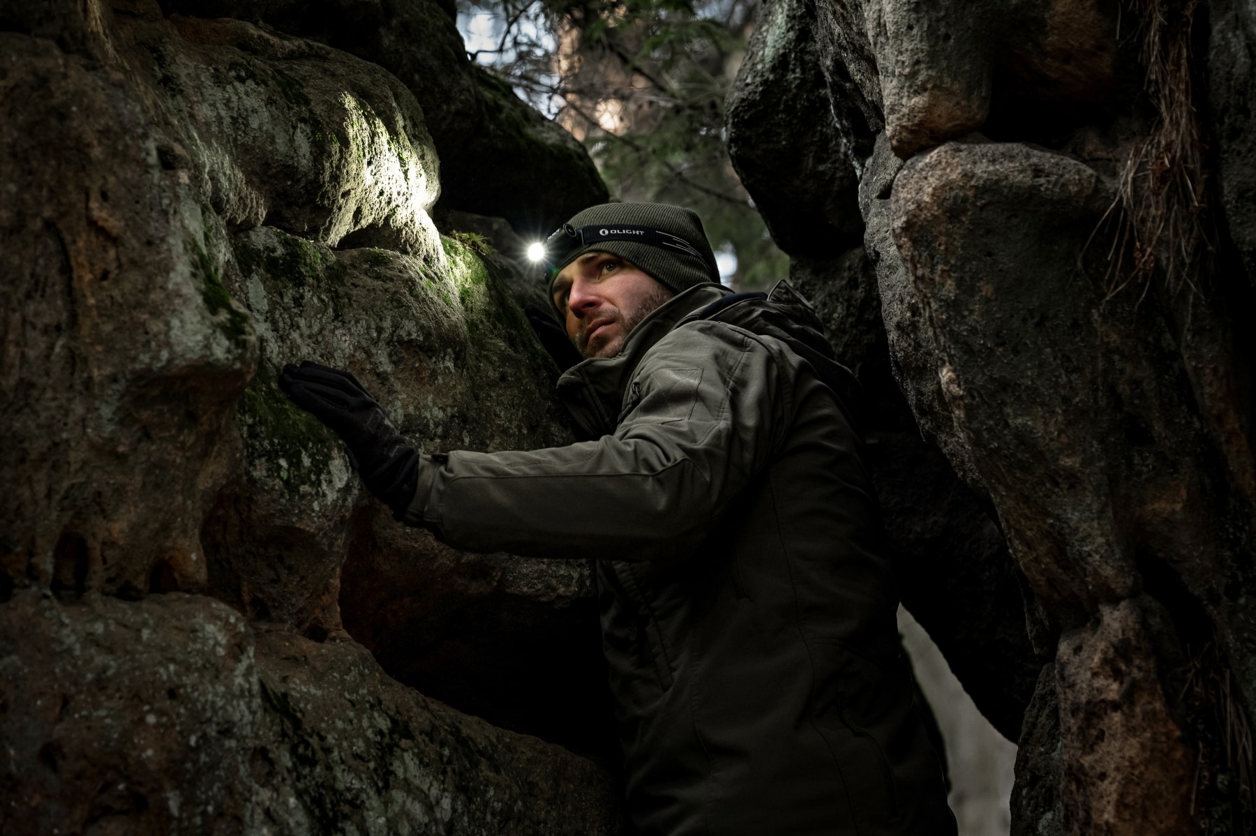 Olight Perun 3 Mini Cool White Black Headlamp and Angled Flashlight with Headband - 1250 lumens