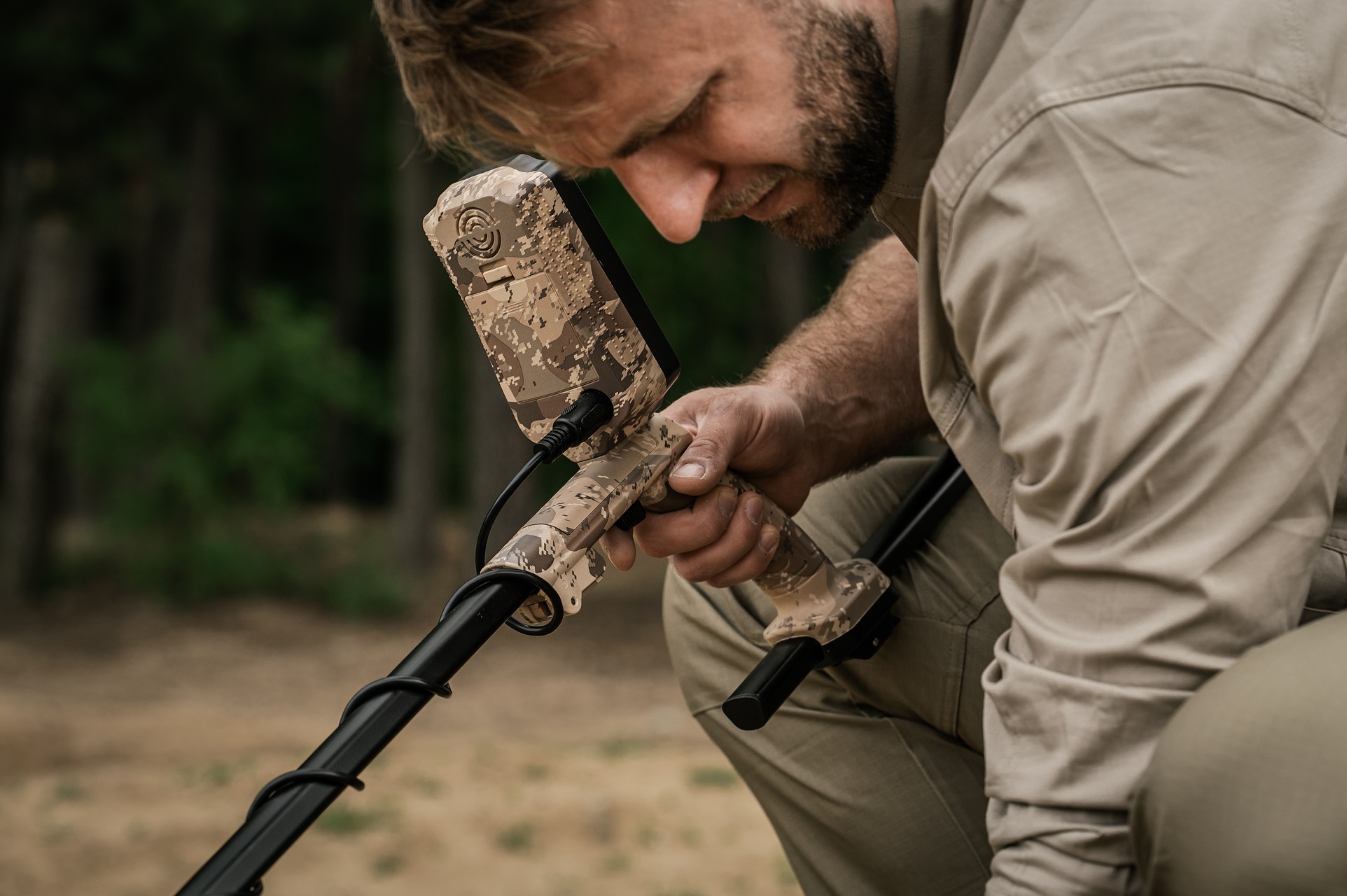 Minelab X-Terra Intrepid Tactical Metal Detector