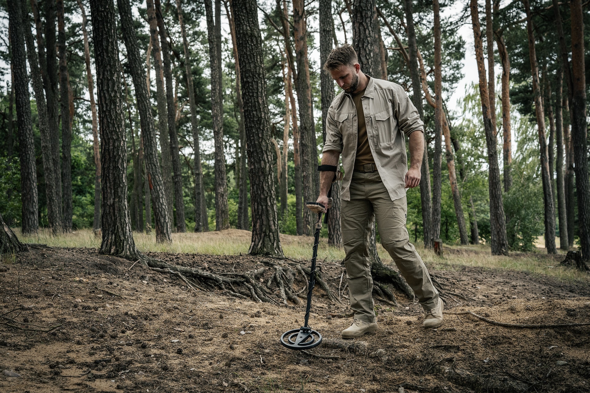 Minelab X-Terra Intrepid Tactical Metal Detector