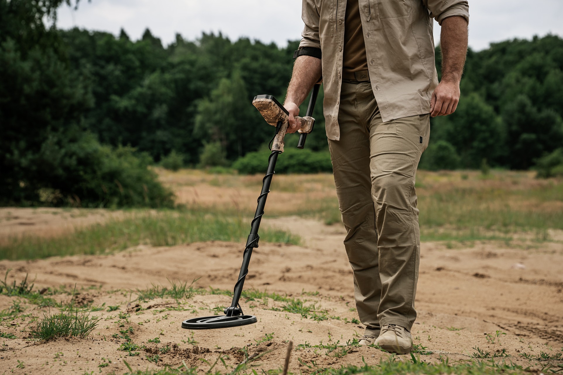 Minelab X-Terra Intrepid Tactical Metal Detector