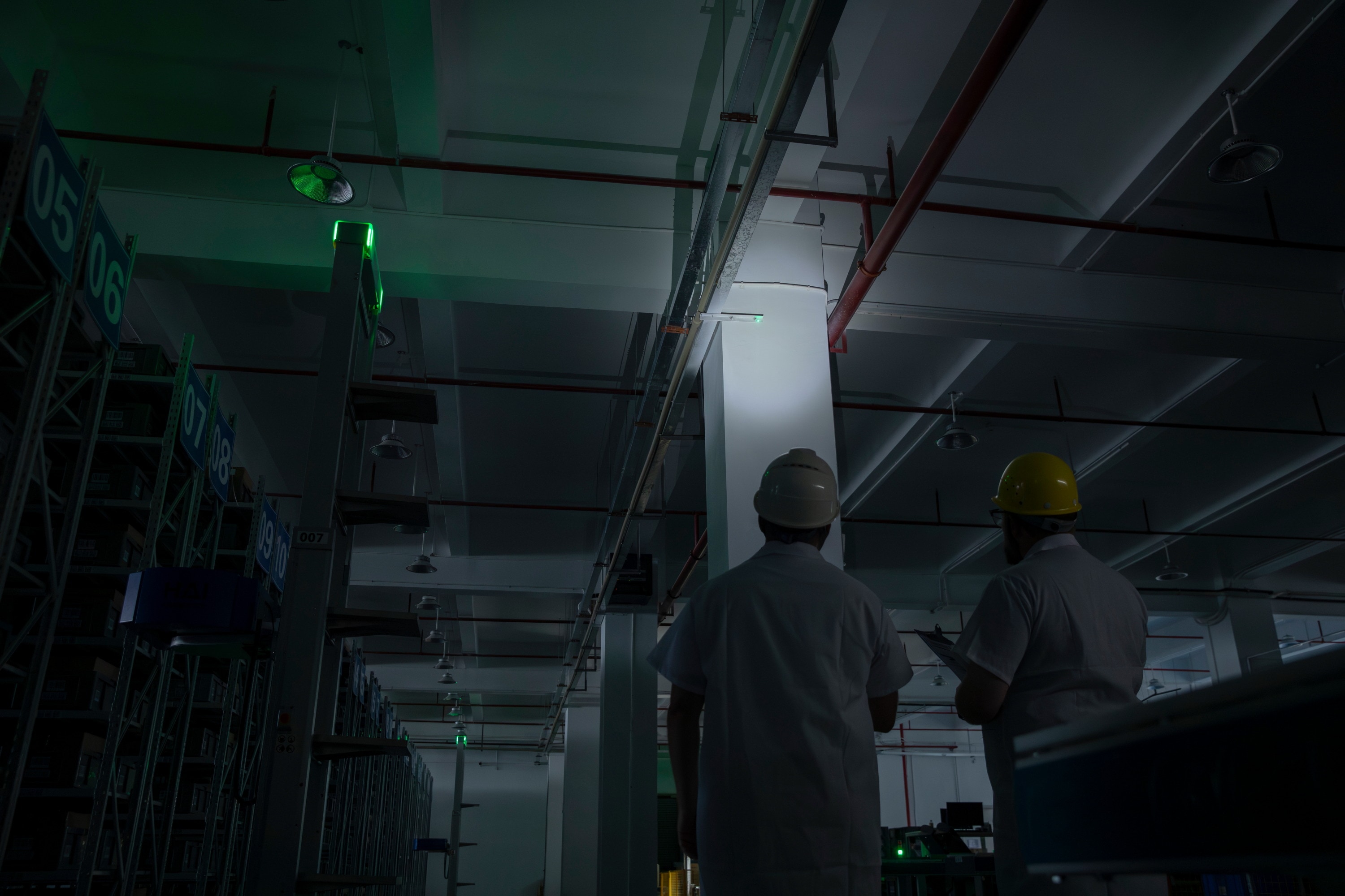 Olight ArkPro Class 1 Cool White Flashlight Orange - 1500 lumens