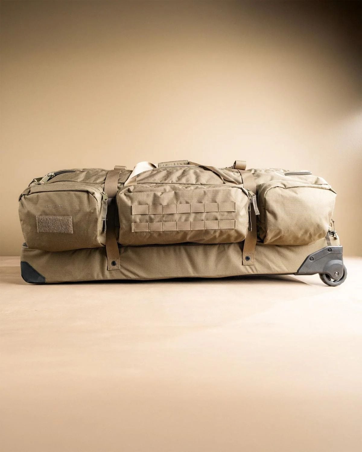 Eberlestock Hercules Duffel Bag on wheels 191.4 l - Dry Earth