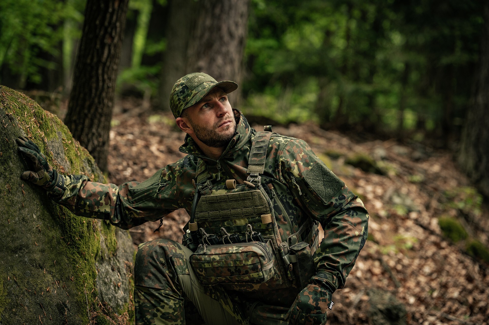 Lindnerhof Mag Panel X3 PA098/II Triple Magazine Pouch for 5.56 magazines - Flecktarn