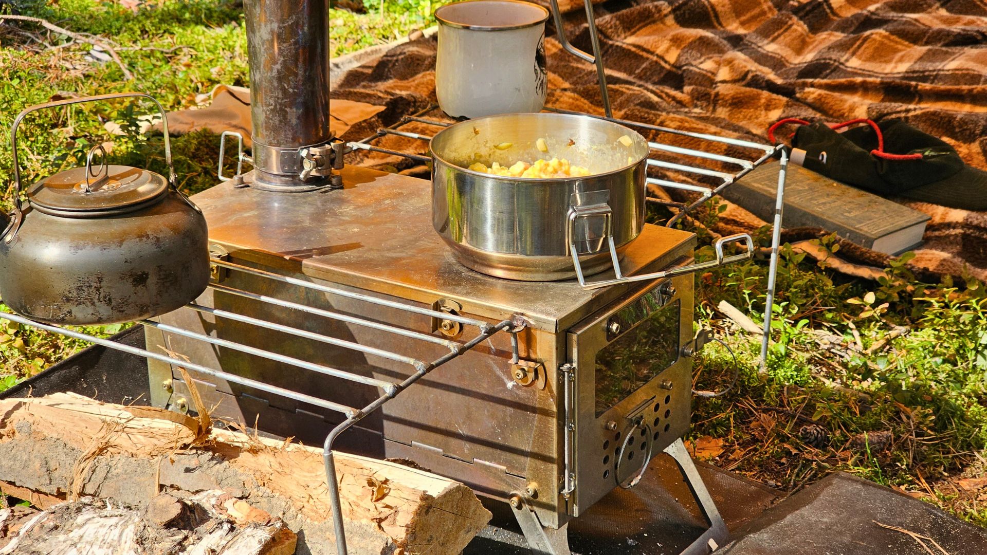 Bushmen Fastfold Stove Shelf - size S