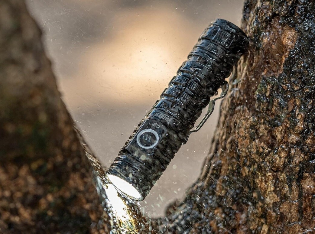 Wuben C2 Power Bank Flashlight - 2000 lumens