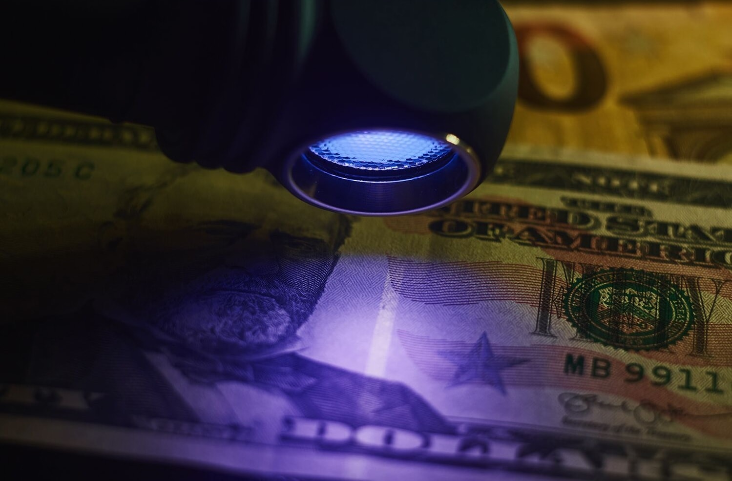 Armytek Wizard C2 Wizard WUV Magnet USB White PCB Headlamp and Angled Flashlight - 1100 lumens