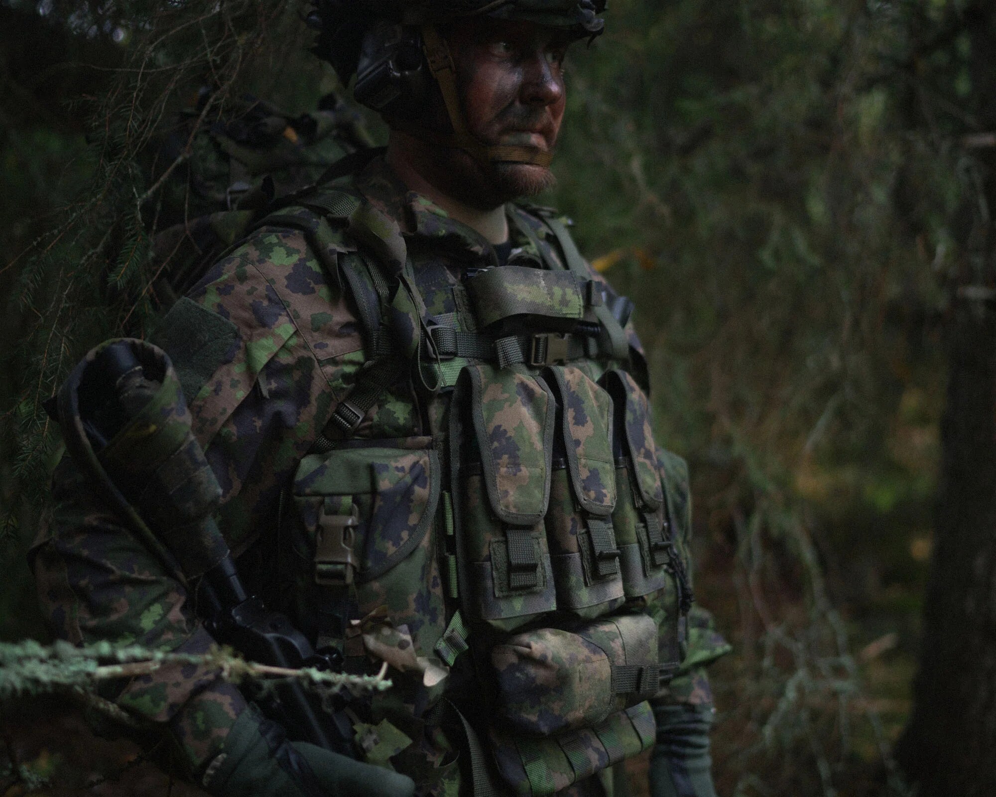 Savotta AR15/AK Magazine Pouch - M05 Finnish Woodland Camo