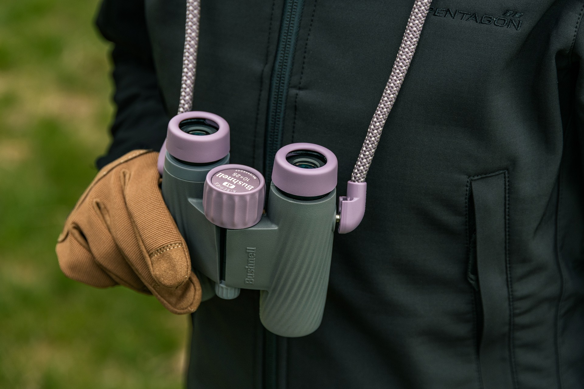 Bushnell A1 Compact 10x25 Binoculars - Plum Purple