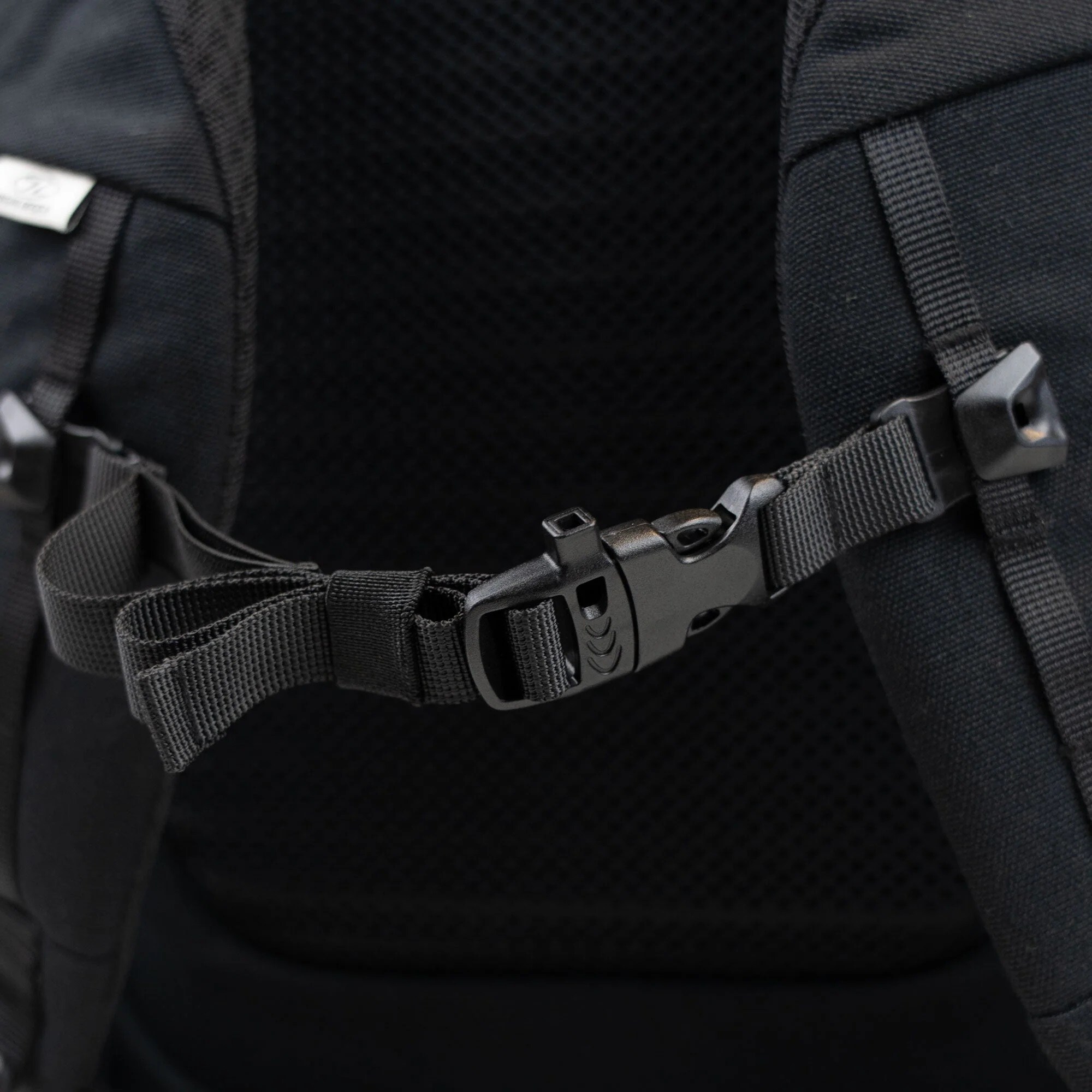 Highlander Outdoor Trego Backpack 34 l - Black