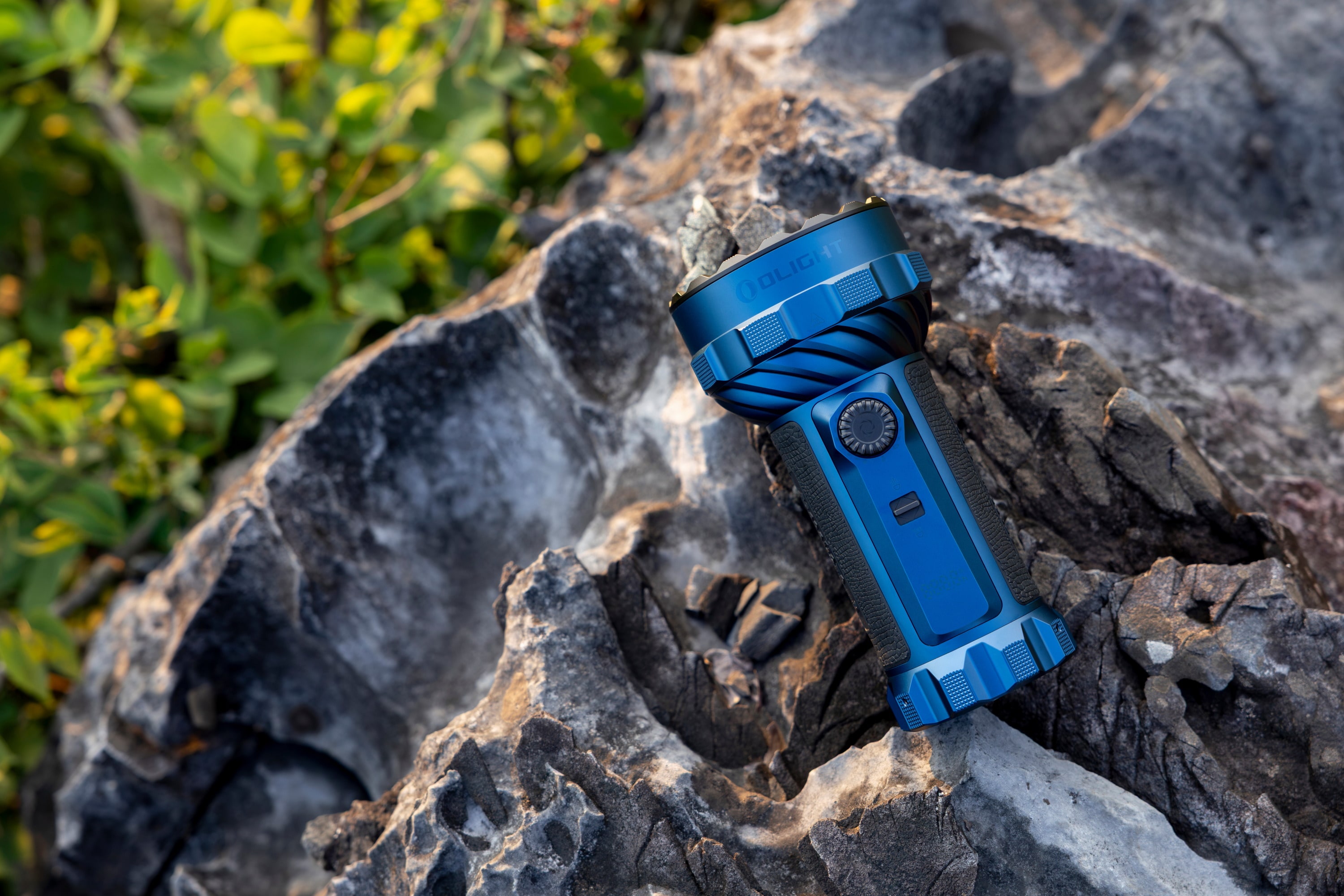 Olight Marauder 3 Rechargeable Flashlight with Power Bank Function 25000 Lumens, Range 1050 m - Midnight Blue