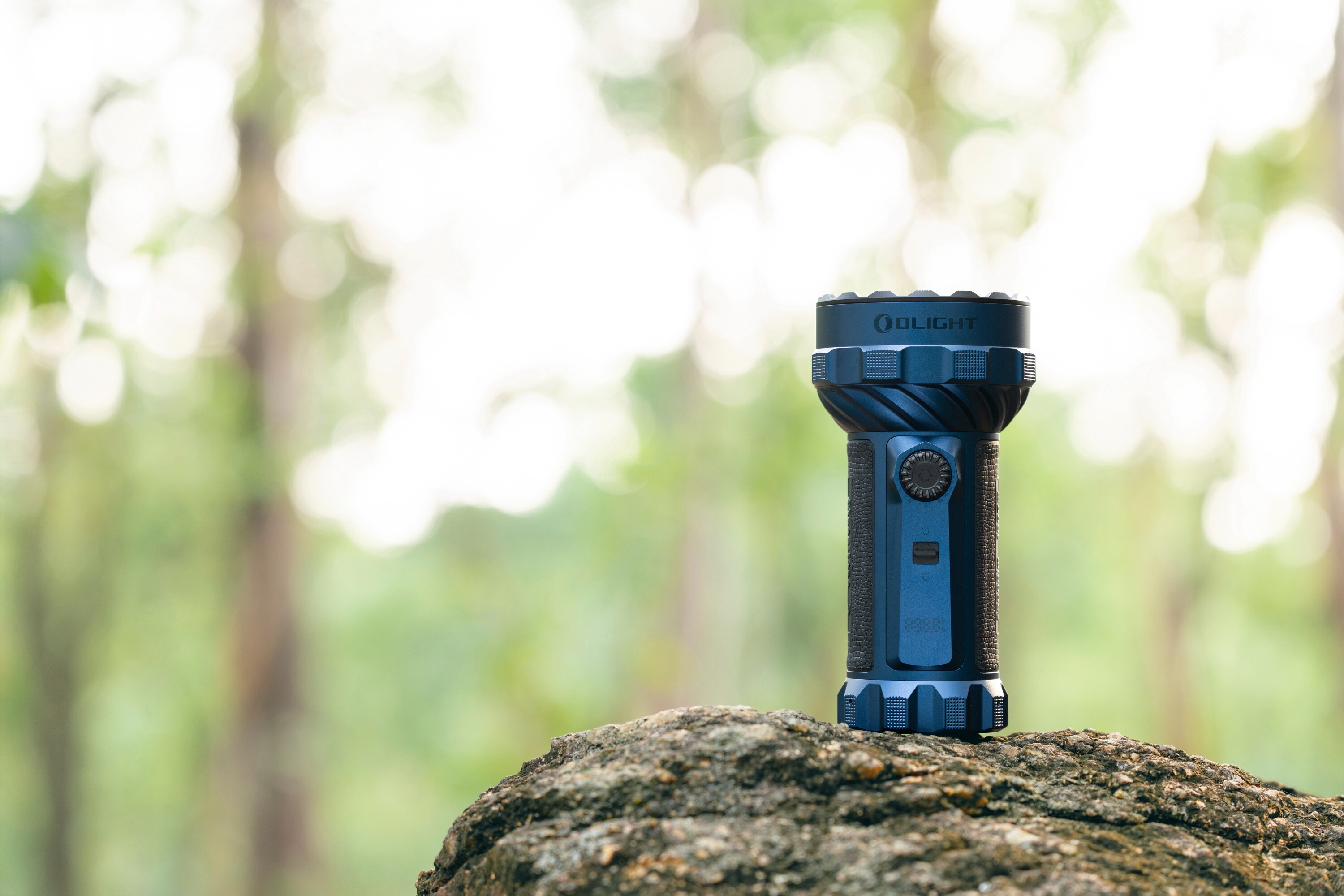 Olight Marauder 3 Rechargeable Flashlight with Power Bank Function 25000 Lumens, Range 1050 m - Midnight Blue