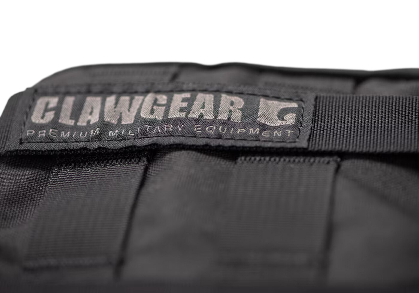 Clawgear Medium Vertical Utility Pouch Zipped Core Pocket - Black