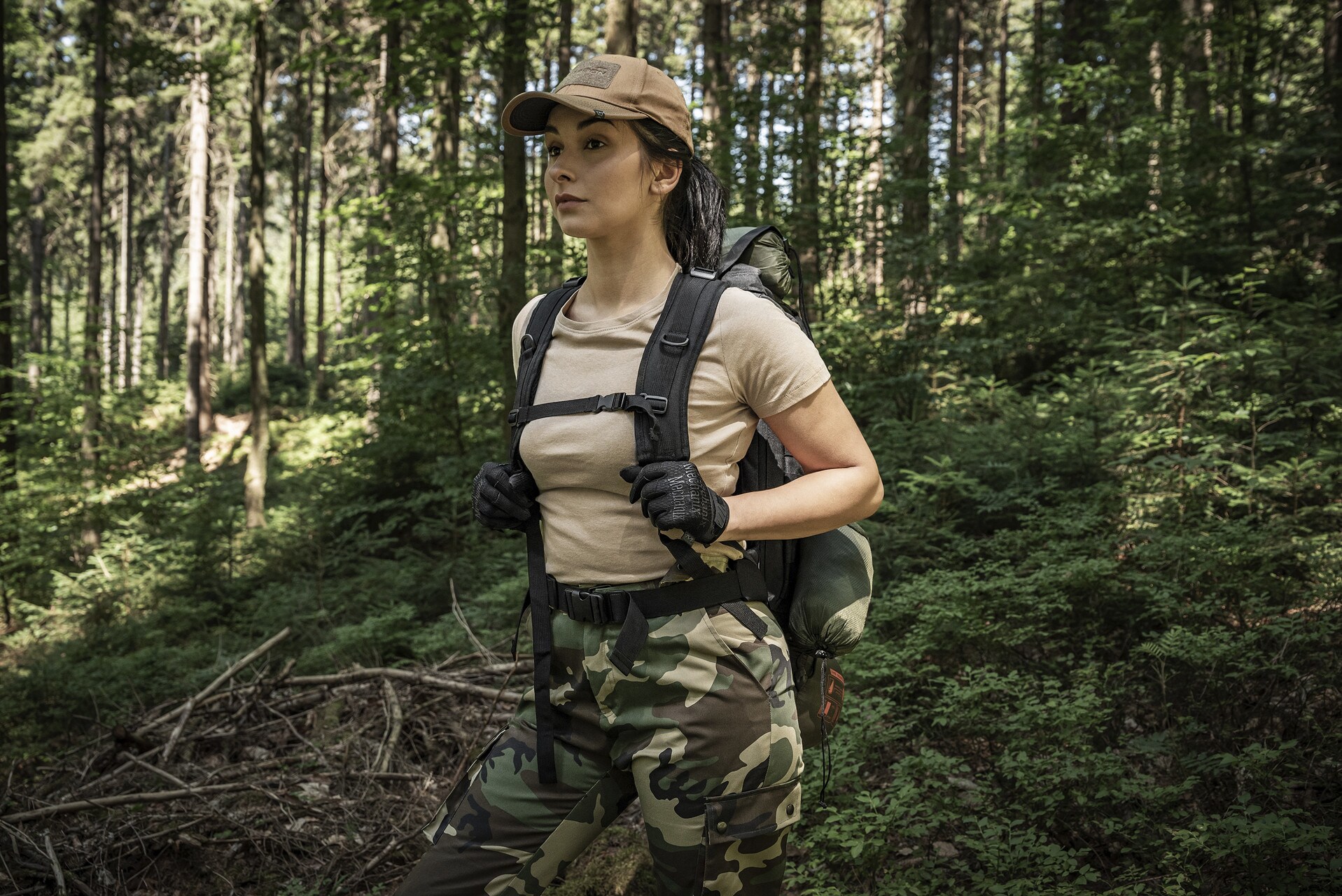 Badger Outdoor Hilltop Black Backpack 55 l