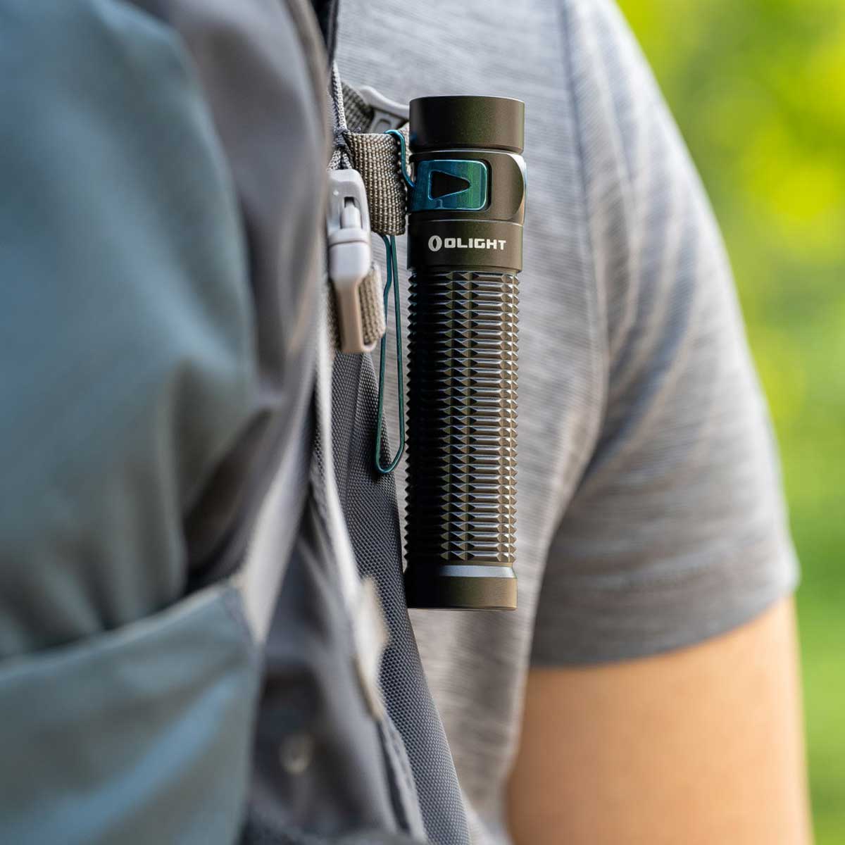 Olight Baton 3 Pro Cool White Rechargeable flashlight  Desert Tan - 1500 lumens