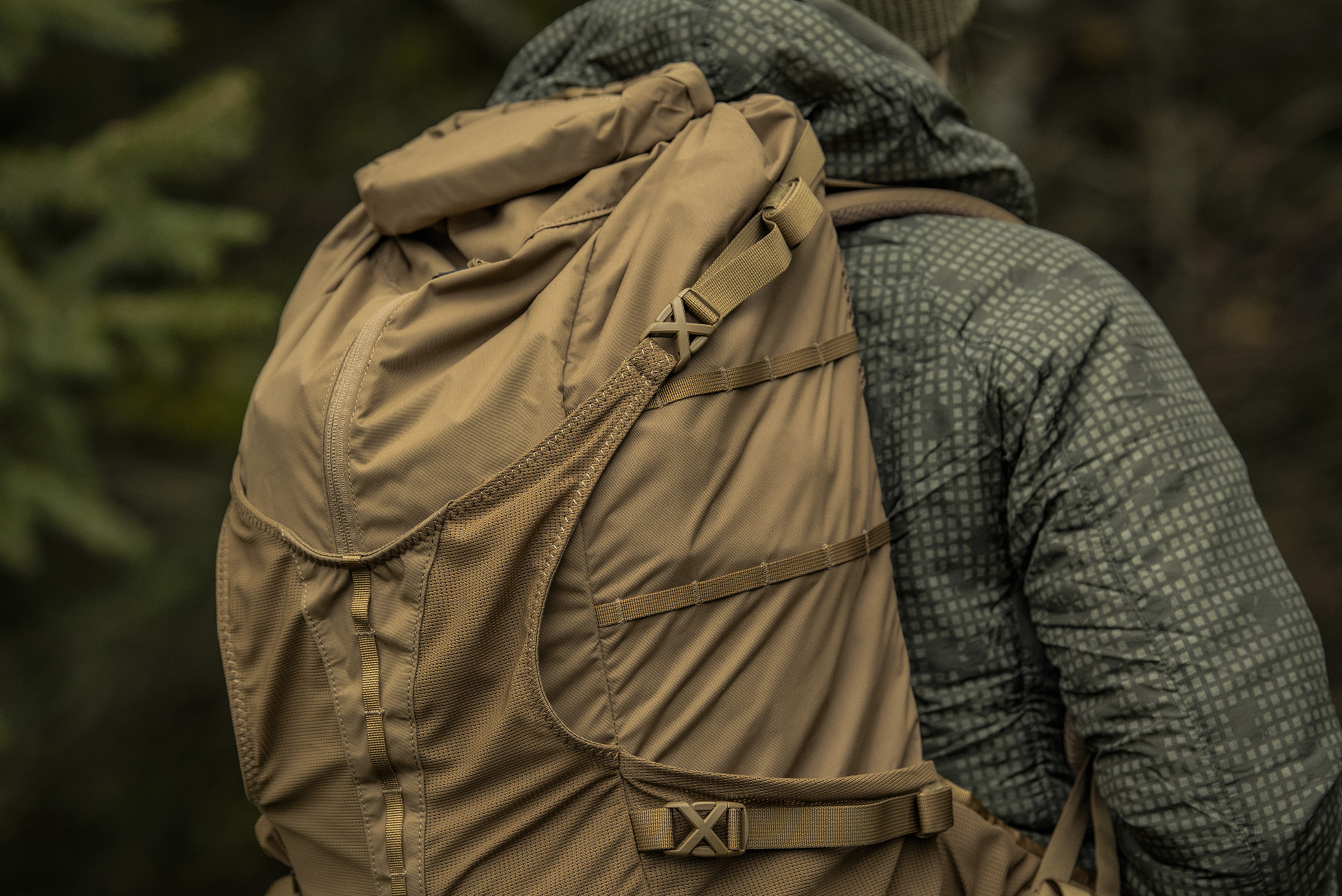 Helikon Summit 40 l Backpack - Coyote