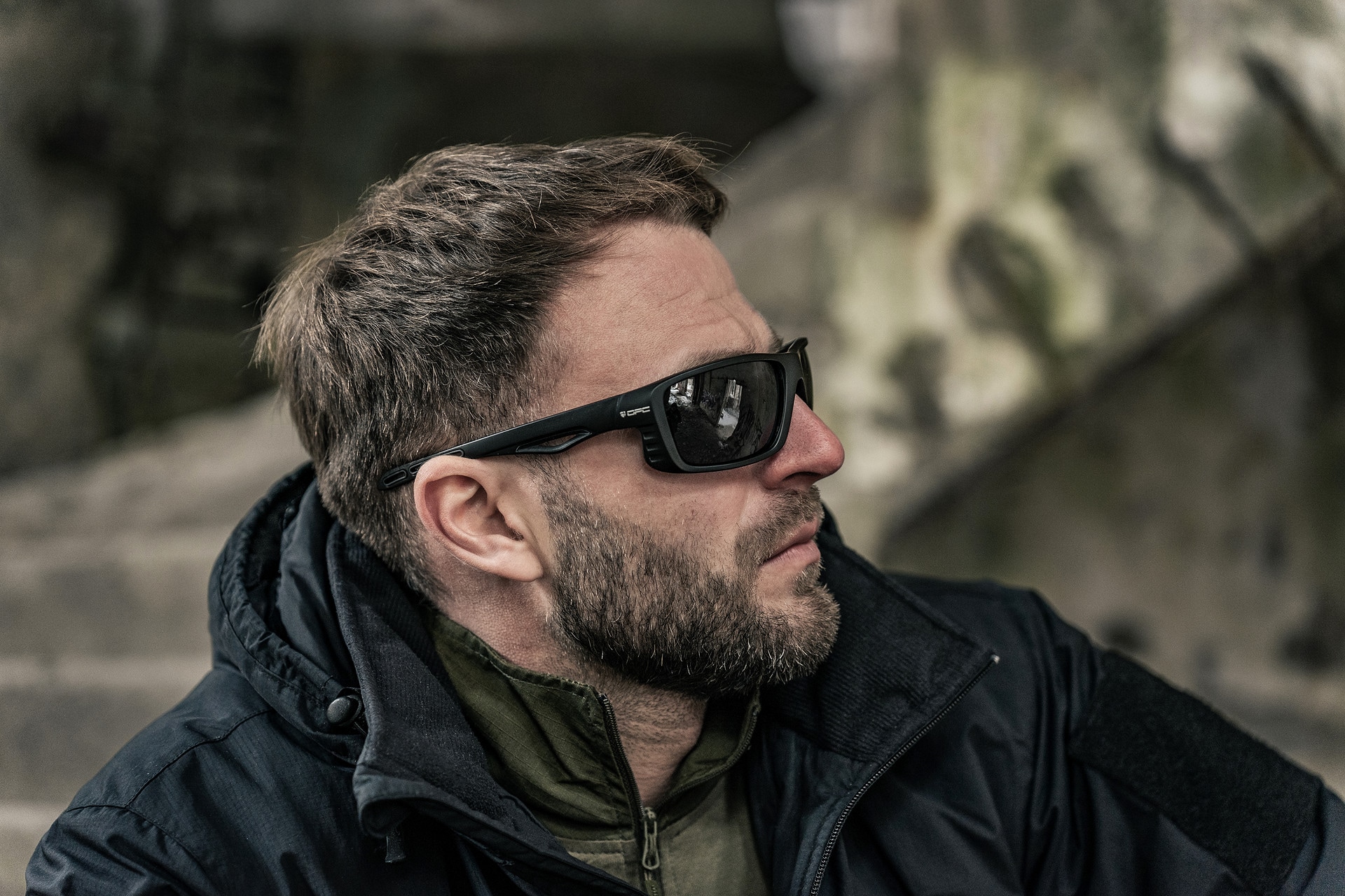 OPC Sport Everest sunglasses - Black Matt Smoke Polarised