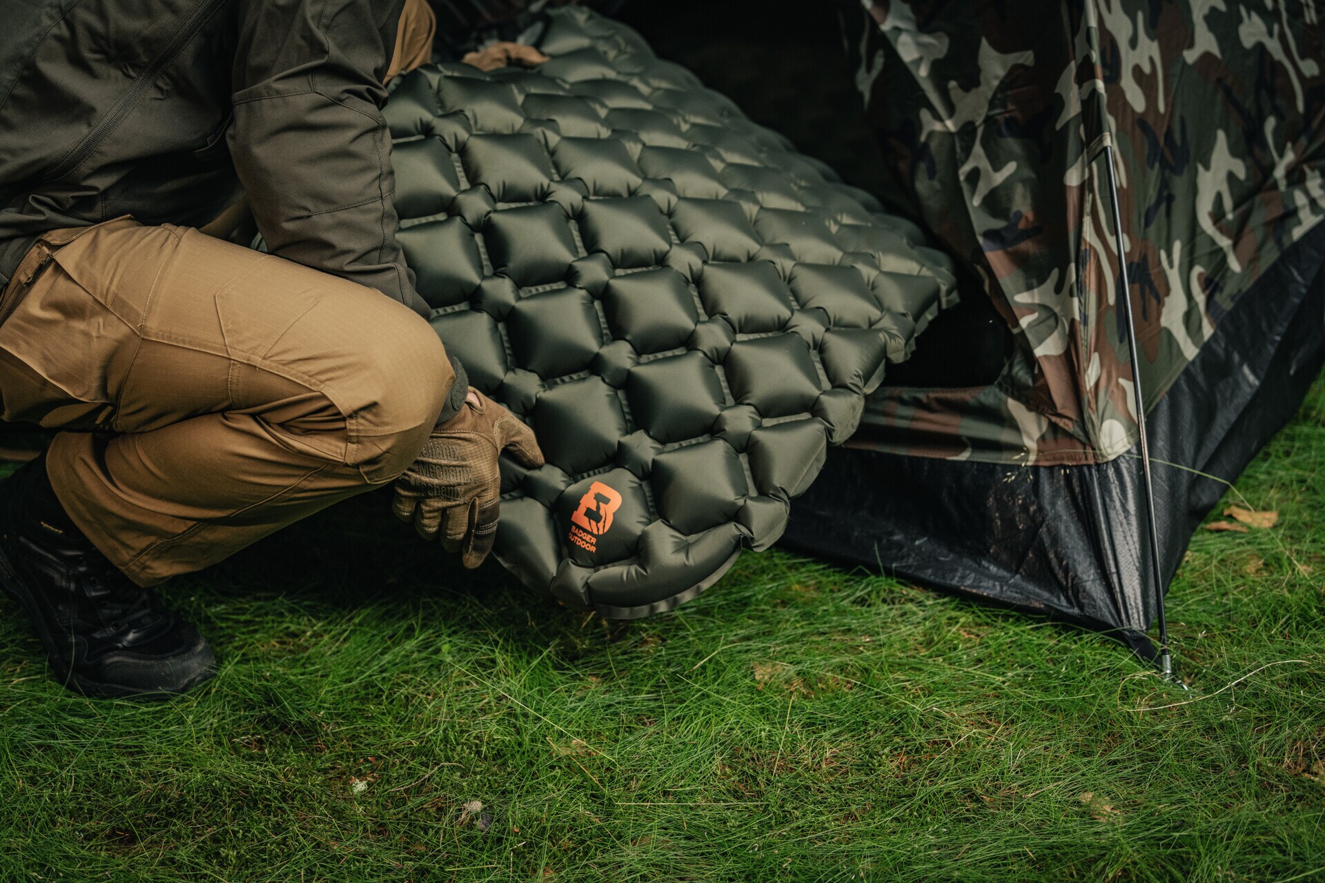 Tent for 2 people Mil-Tec Iglu Standard - Woodland