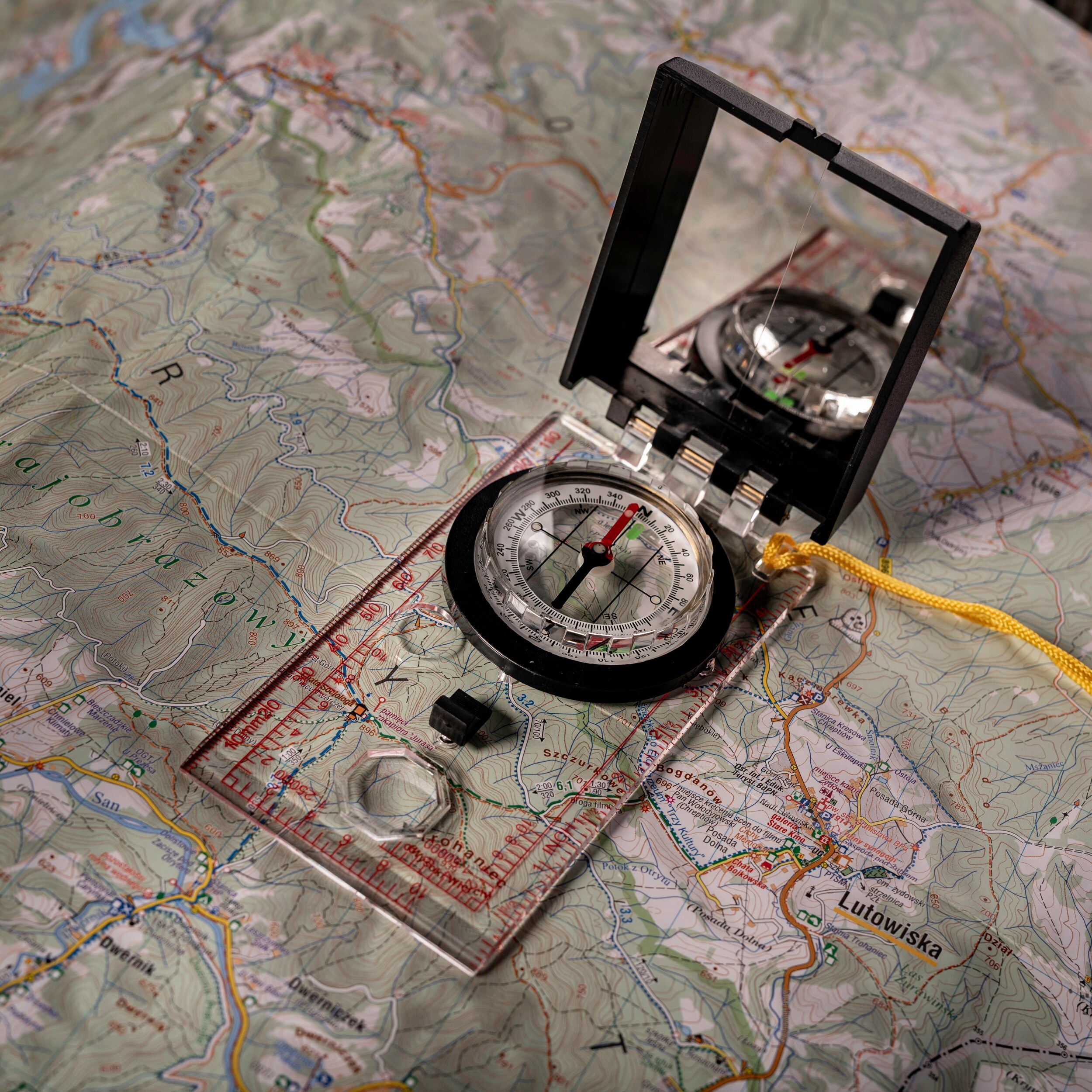 Mil-Tec map compass with mirror