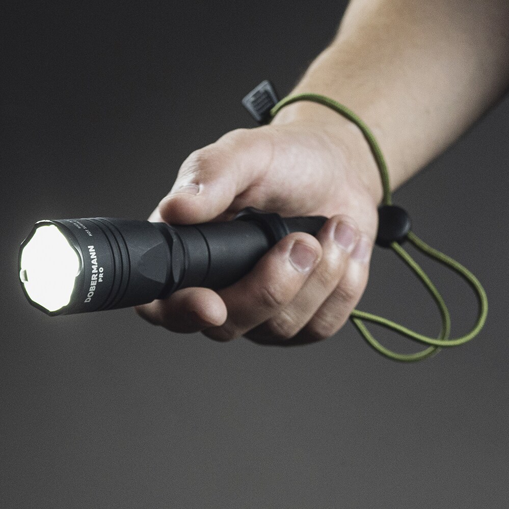 Armytek Dobermann Pro Magnet USB Warm flashlight - 1400 lumens
