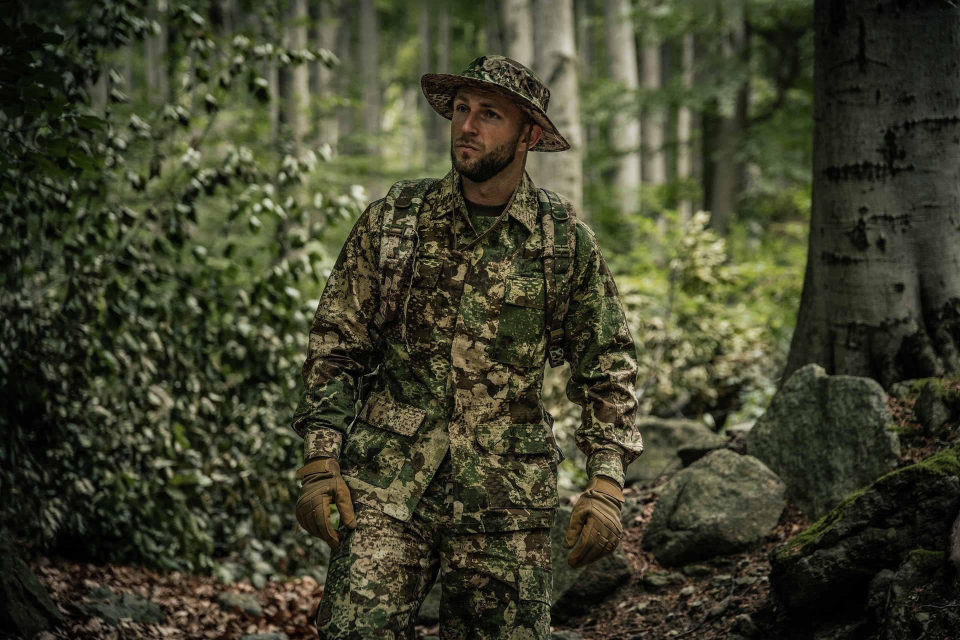 Mil-Tec Assault Gloves - Coyote