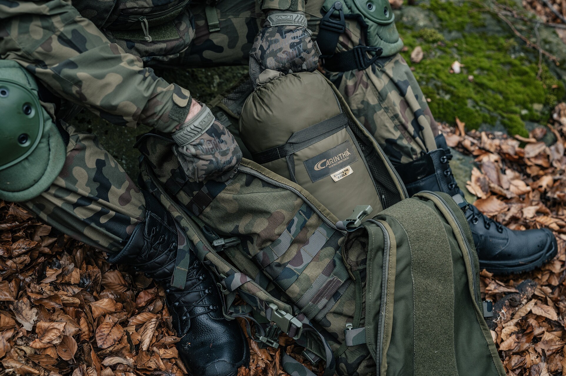 Carinthia Sleeping Bag Eagle Olive - Left