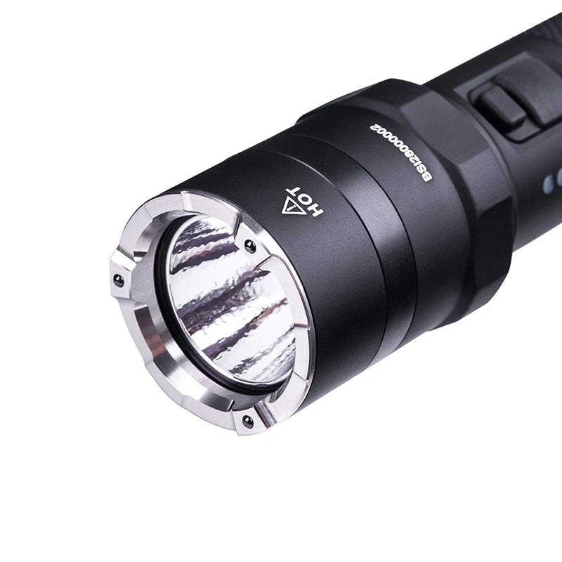Nextorch P84 flashlight - 3000 lumens