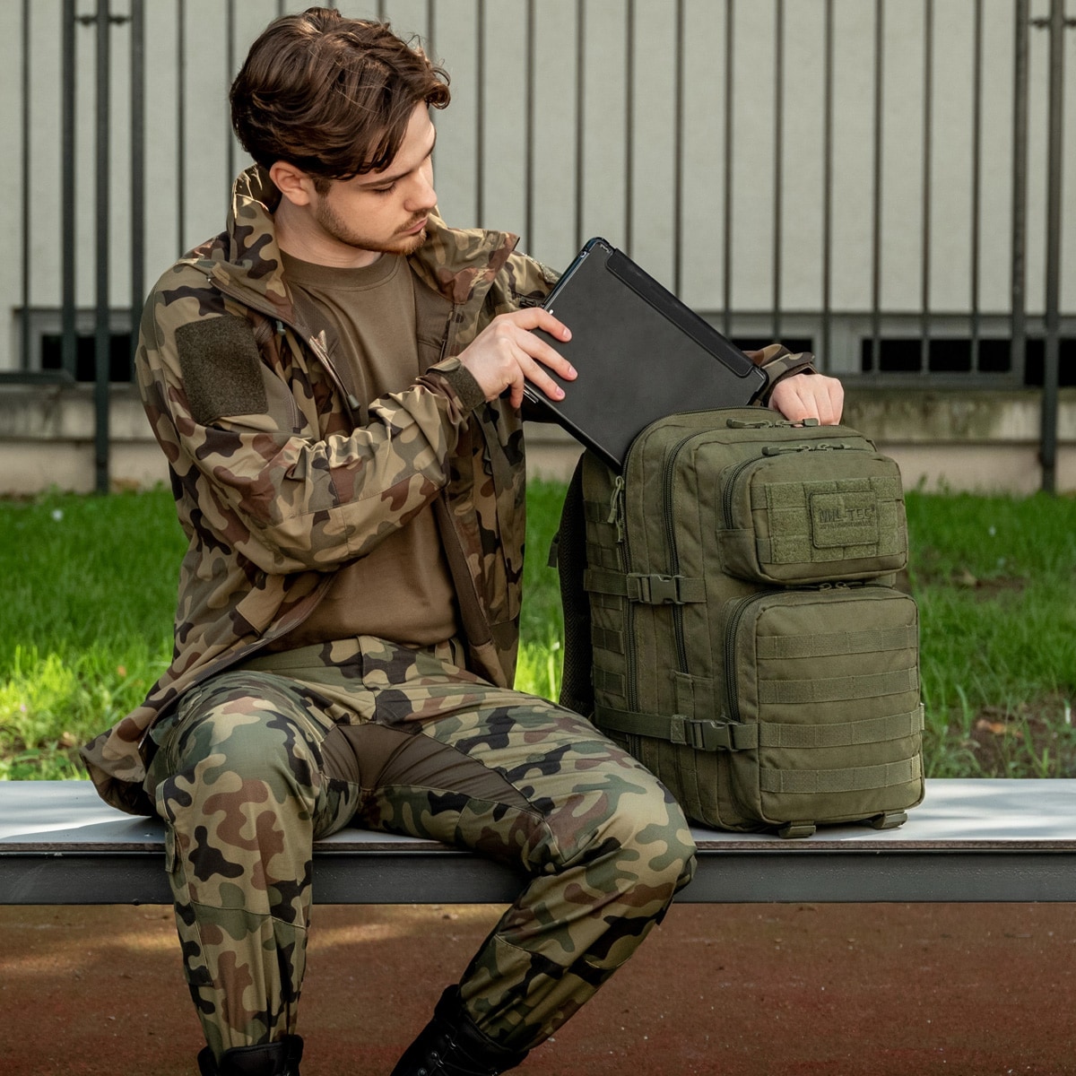 Mil-Tec Large Assault Pack 36 l Backpack - Olive