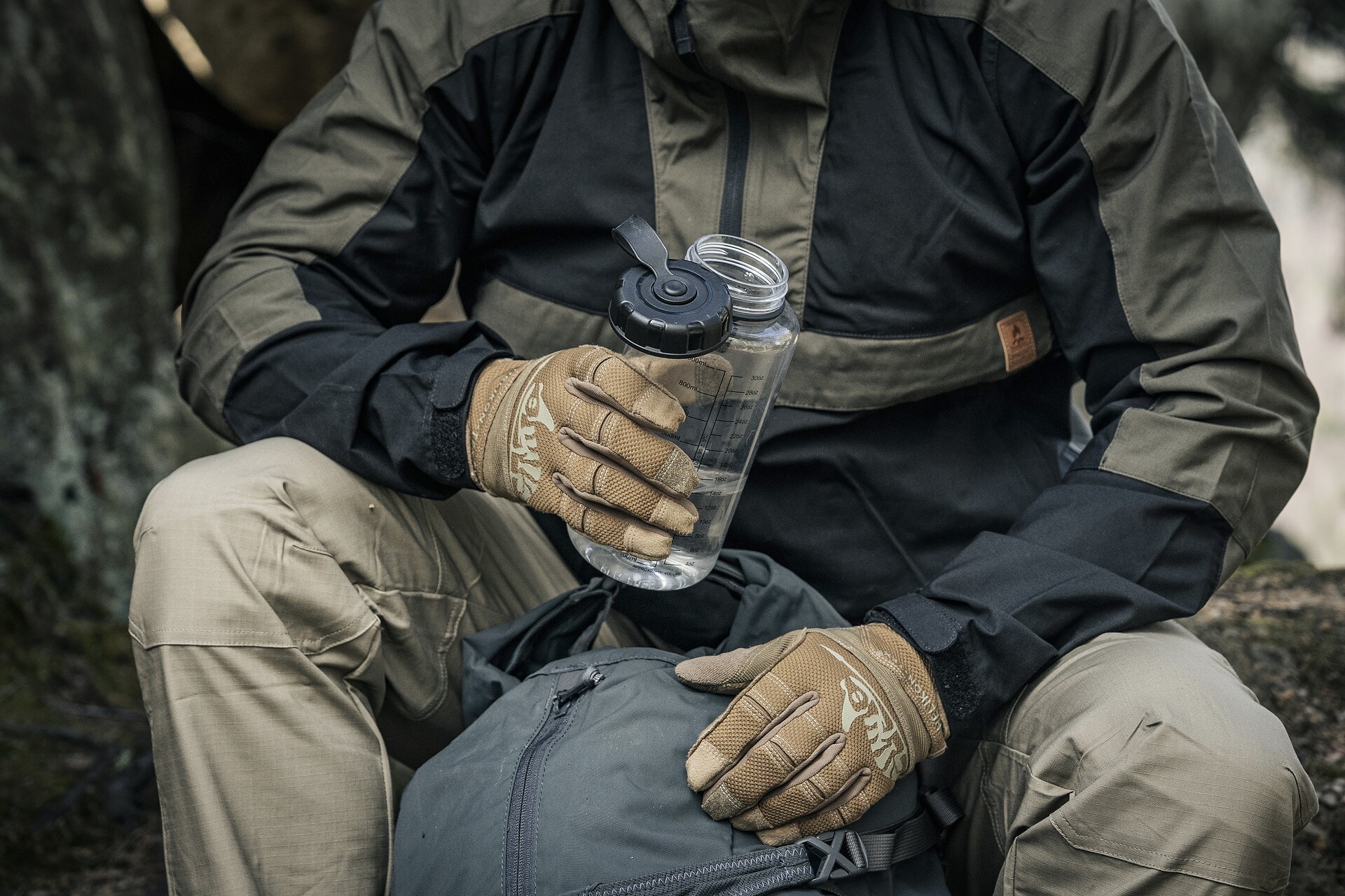 Helikon Range Tactical Gloves - Coyote/Adaptive Green