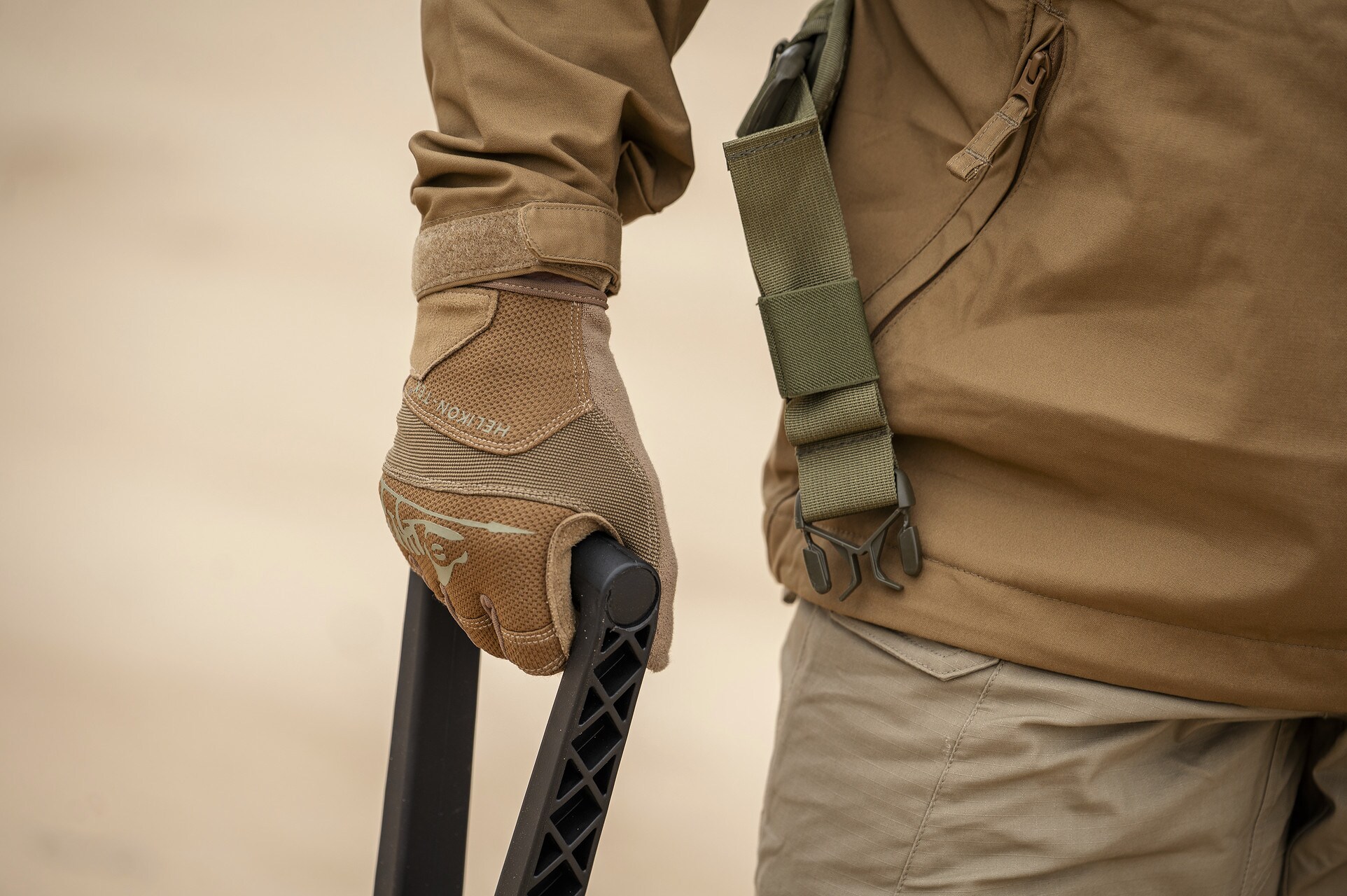 Helikon Range Tactical Gloves - Coyote/Adaptive Green