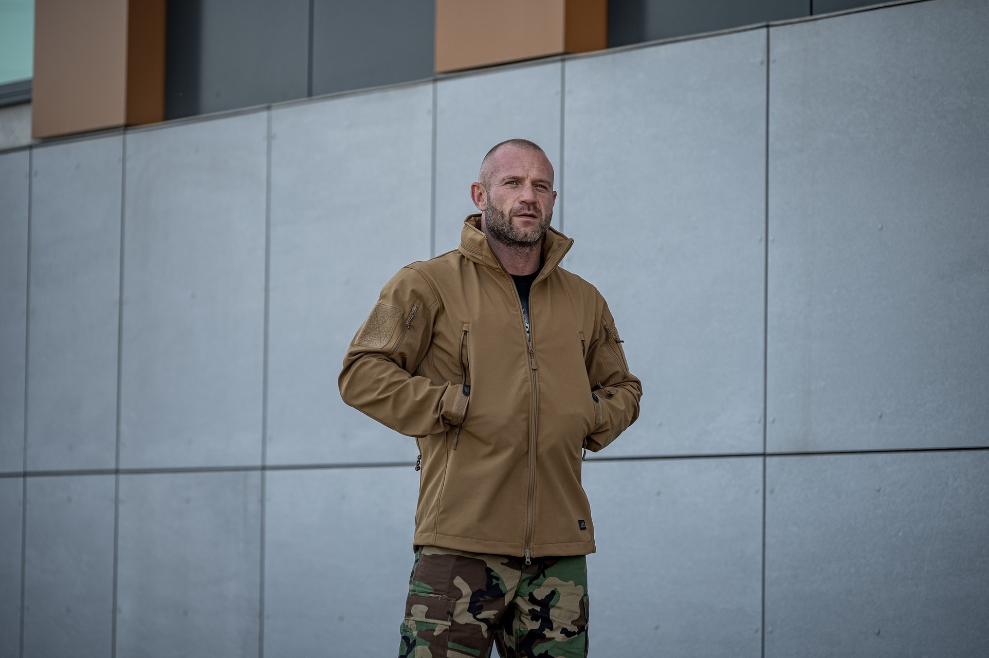 Helikon-Tex Gunfighter Softshell Shark Skin Windblocker Jacket - Coyote