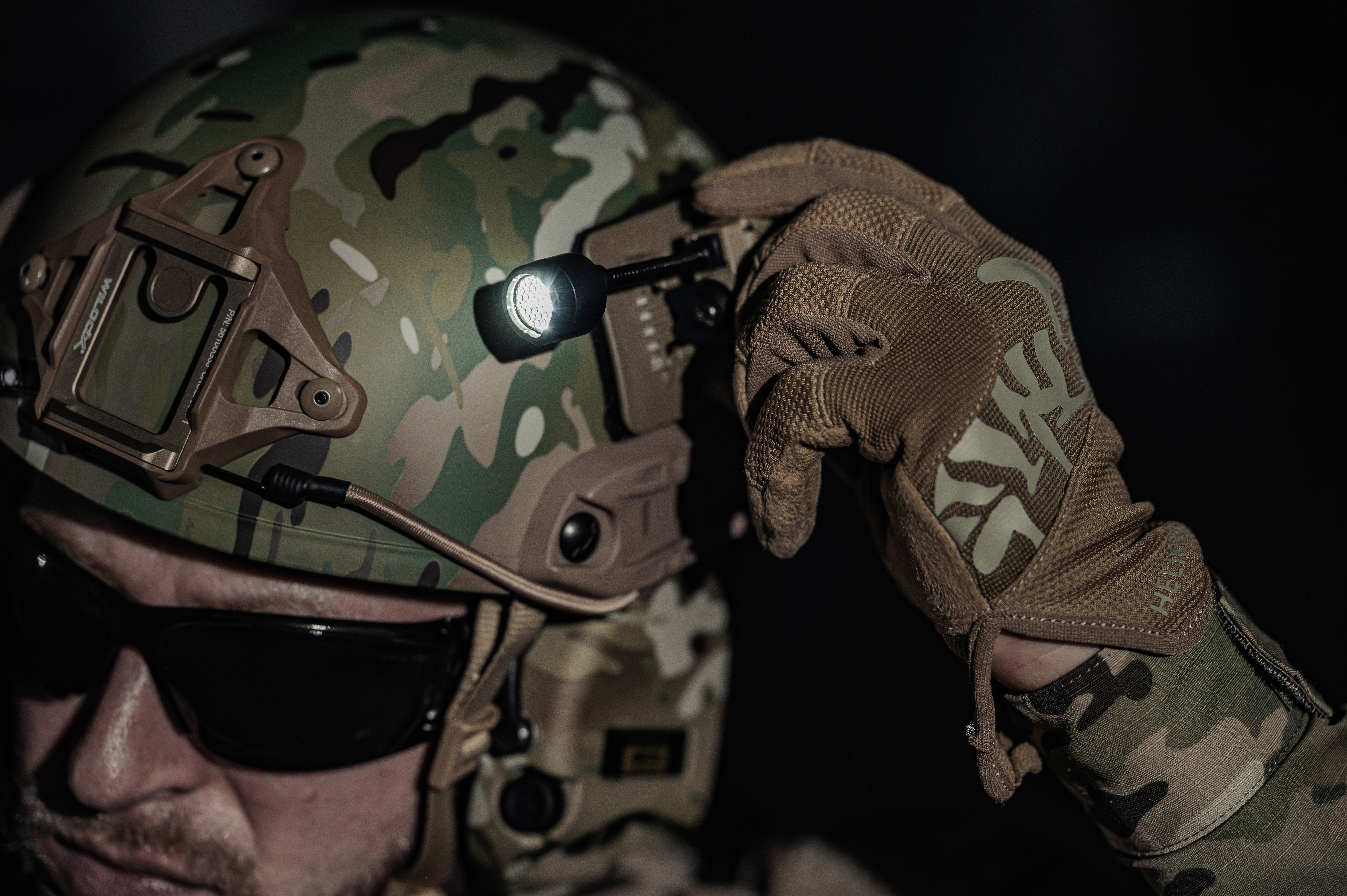 Helikon-Tex All Round Fit Tactical Gloves - Coyote/Adaptive Green