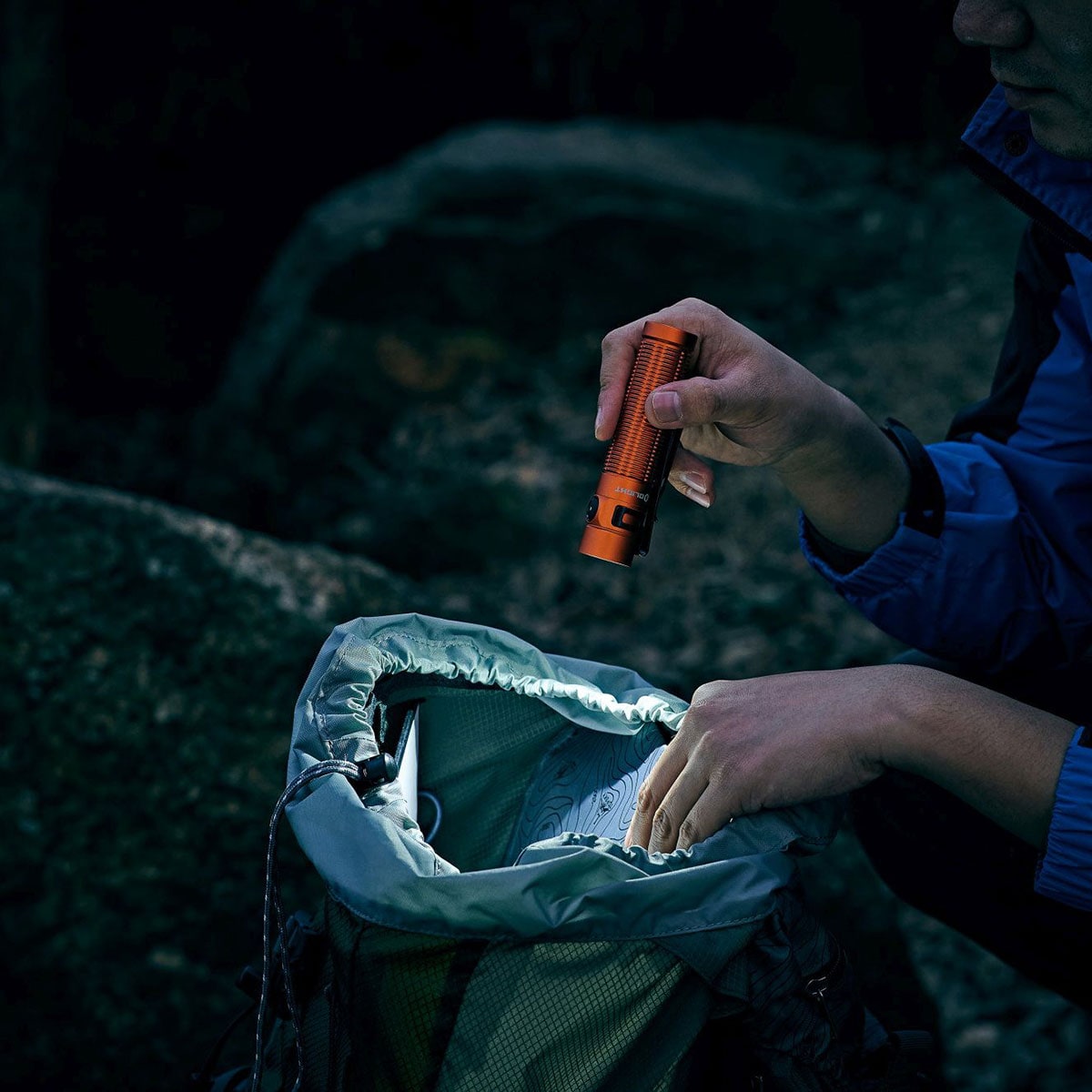 Olight Baton 3 Pro Max Cool White Orange rechargeable flashlight - 2500 lumens