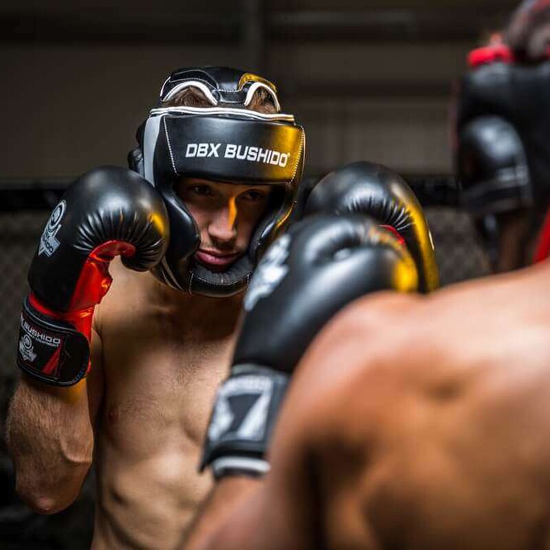 Casco DBX Bushido da boxe per allenamento/sparring - Nero