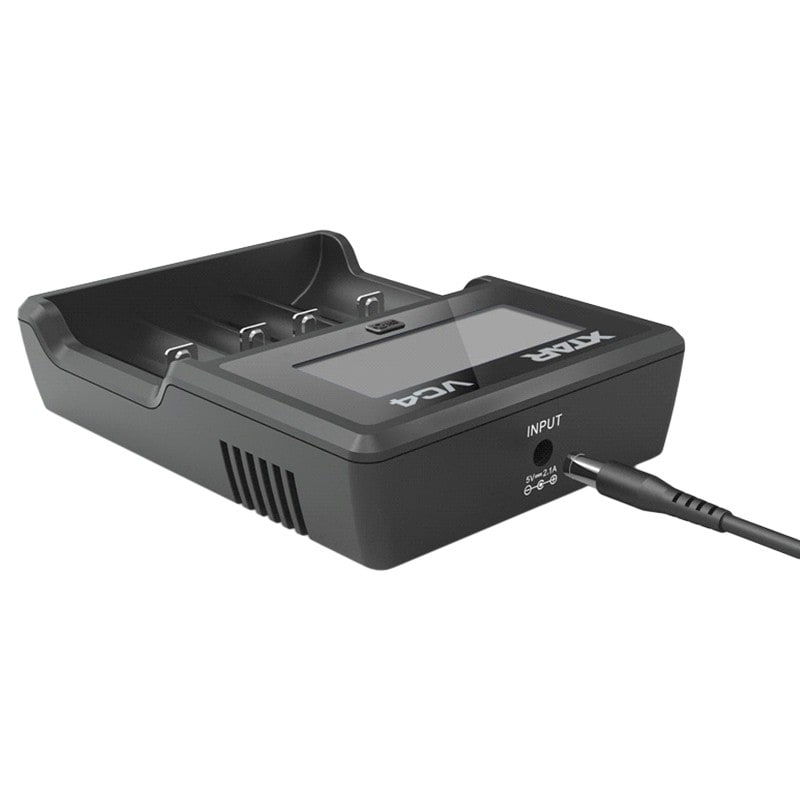 Caricabatterie Xtar VC4 per batterie ricaricabili