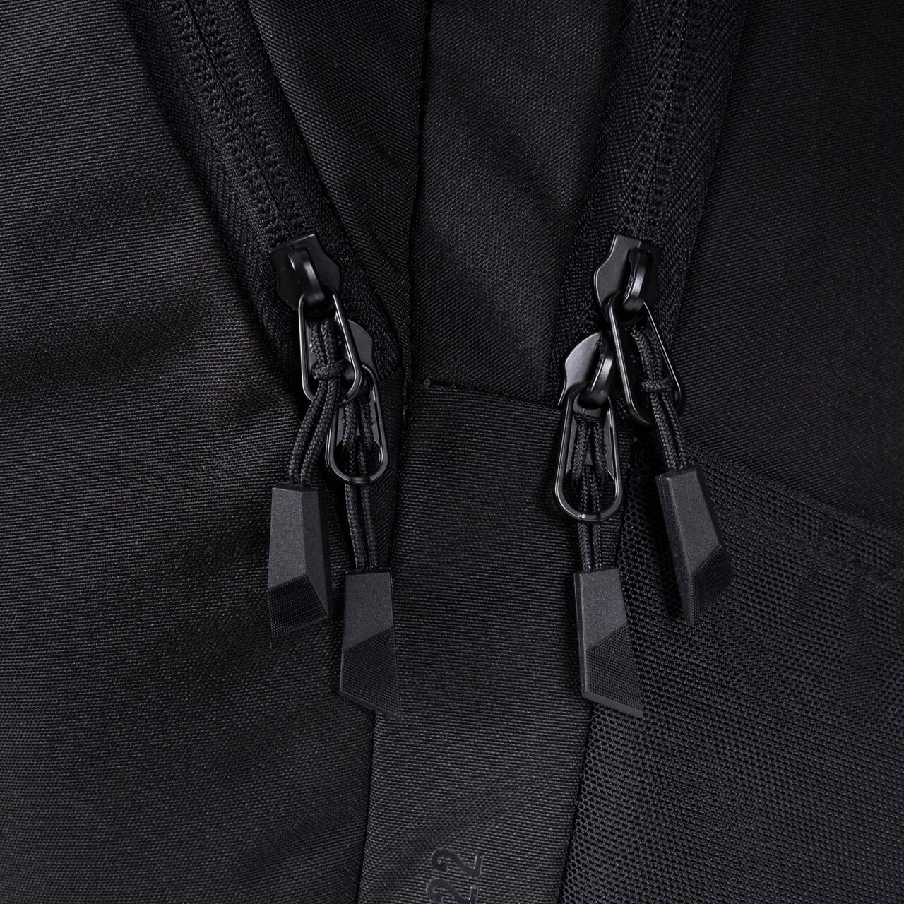 Zaino Alpinus Lyon 22 l - Nero