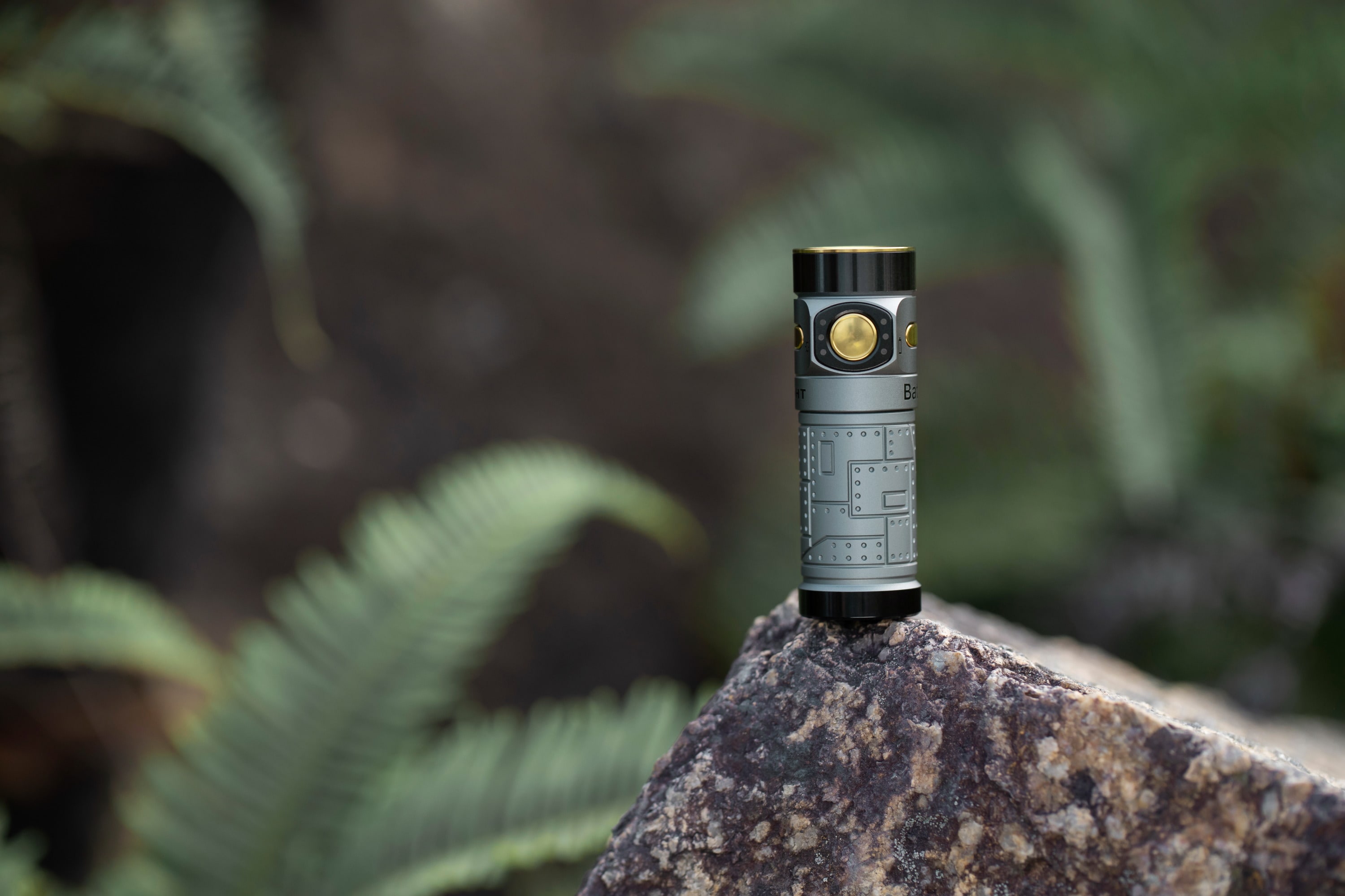 Torcia ricaricabile Olight Baton 4 Fighter Pilot - 1300 lumen