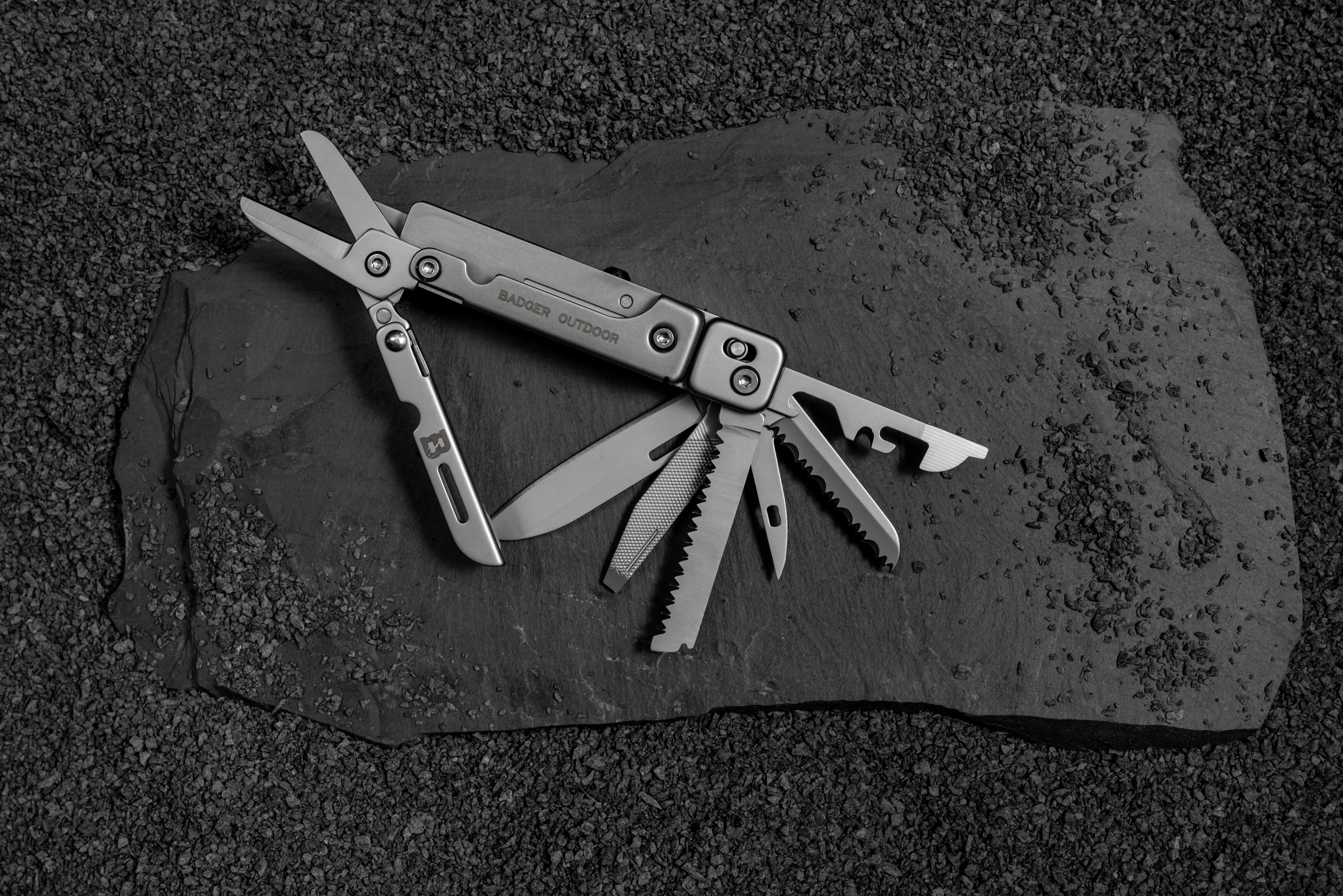 Multitool Badger Outdoor Robust