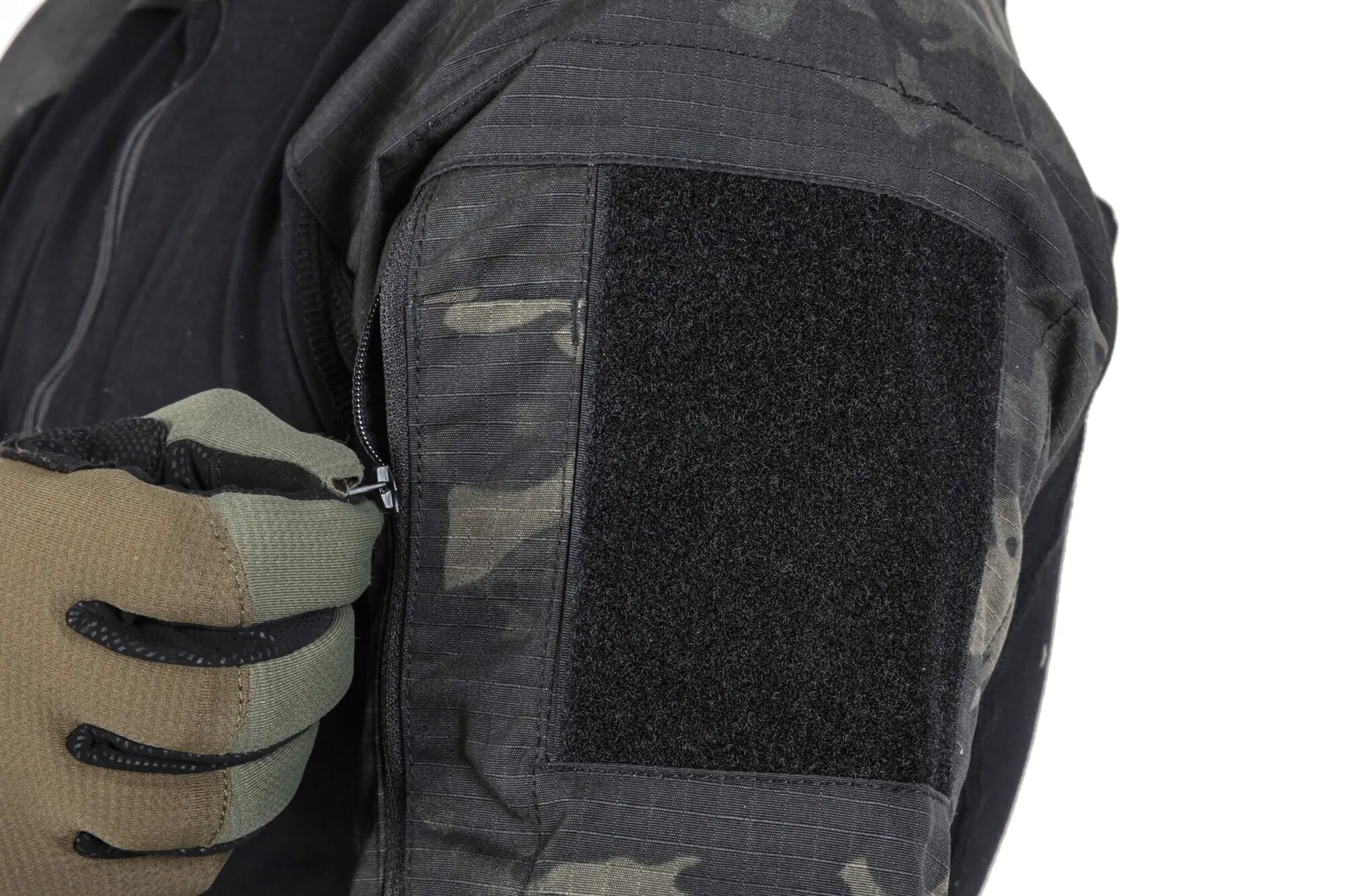 Completo uniforme Primal Gear Combat G4 - MultiCam Black