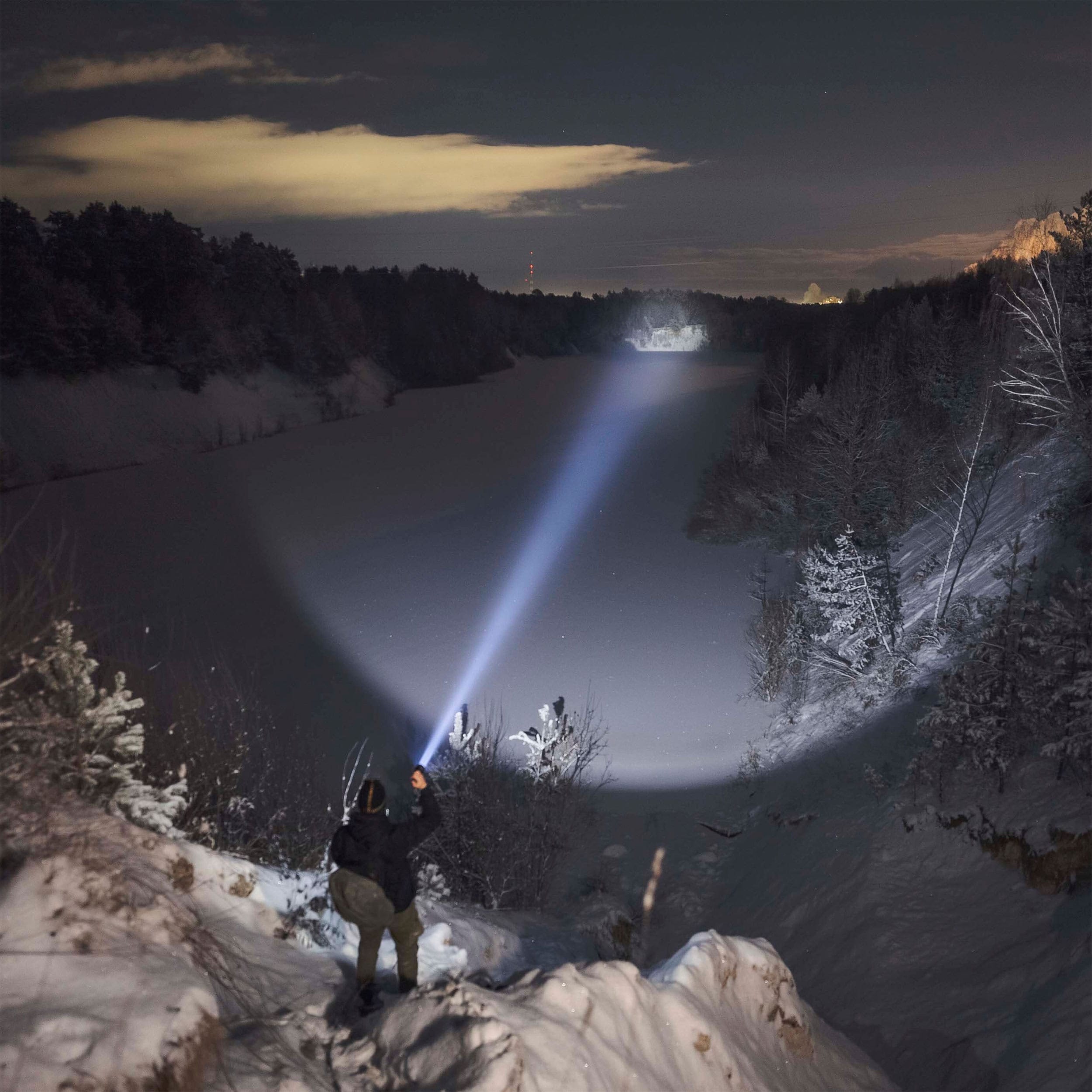 Torcia Armytek Barracuda Pro Max USB White - 2800 lumen