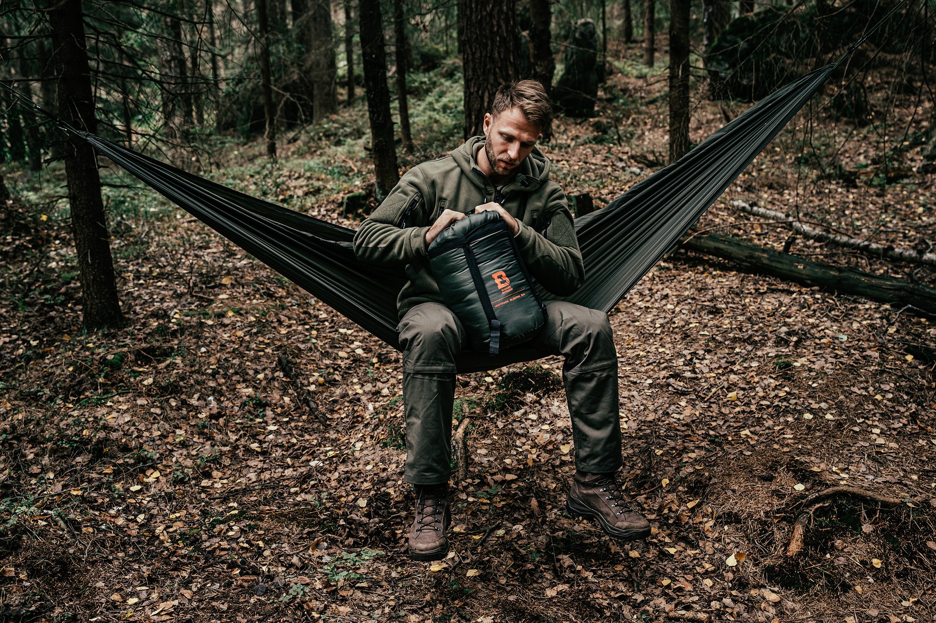 Pantaloni Helikon-Tex Woodsman - Taiga Green