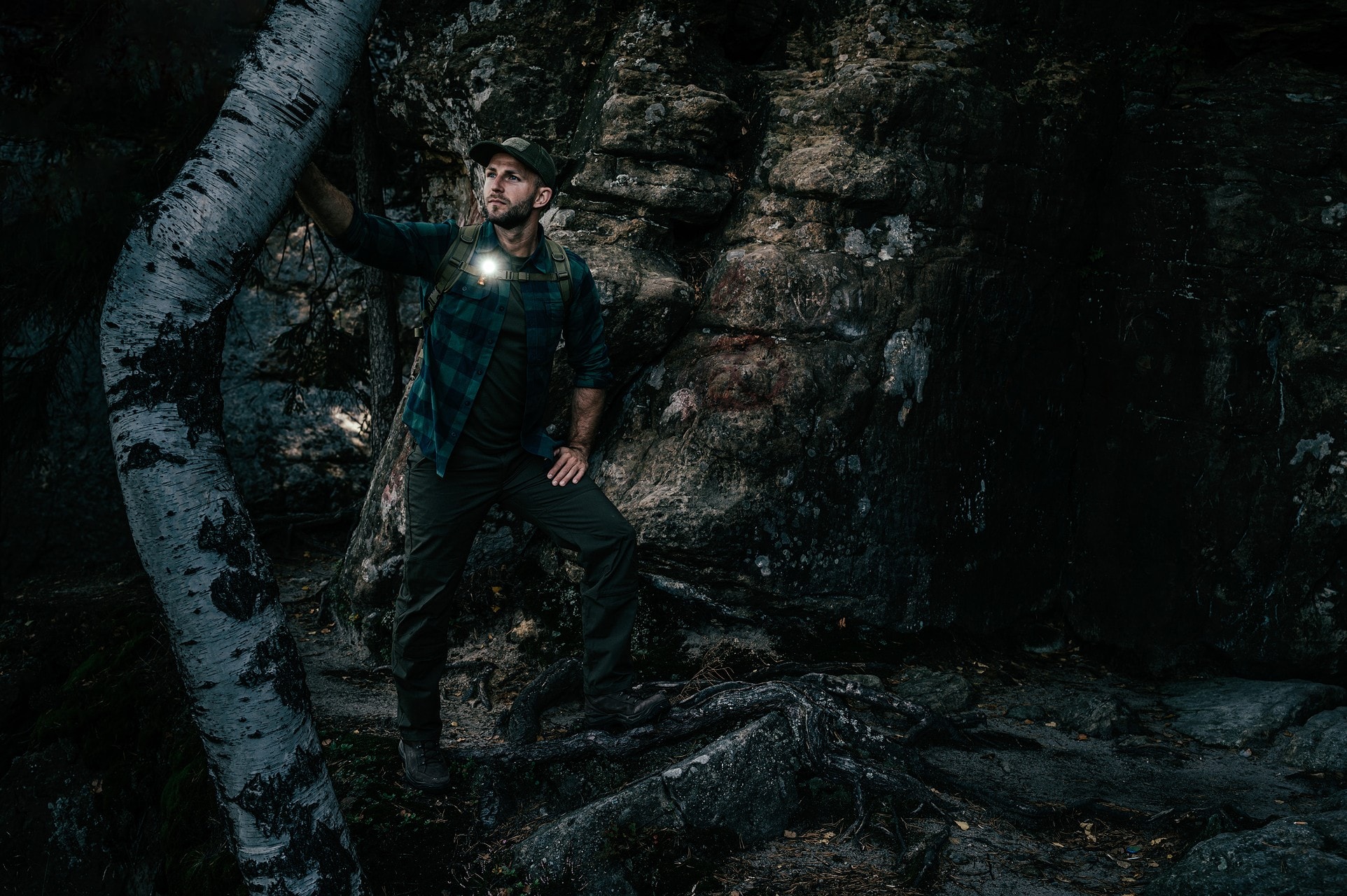 Pantaloni Helikon-Tex Woodsman - Taiga Green