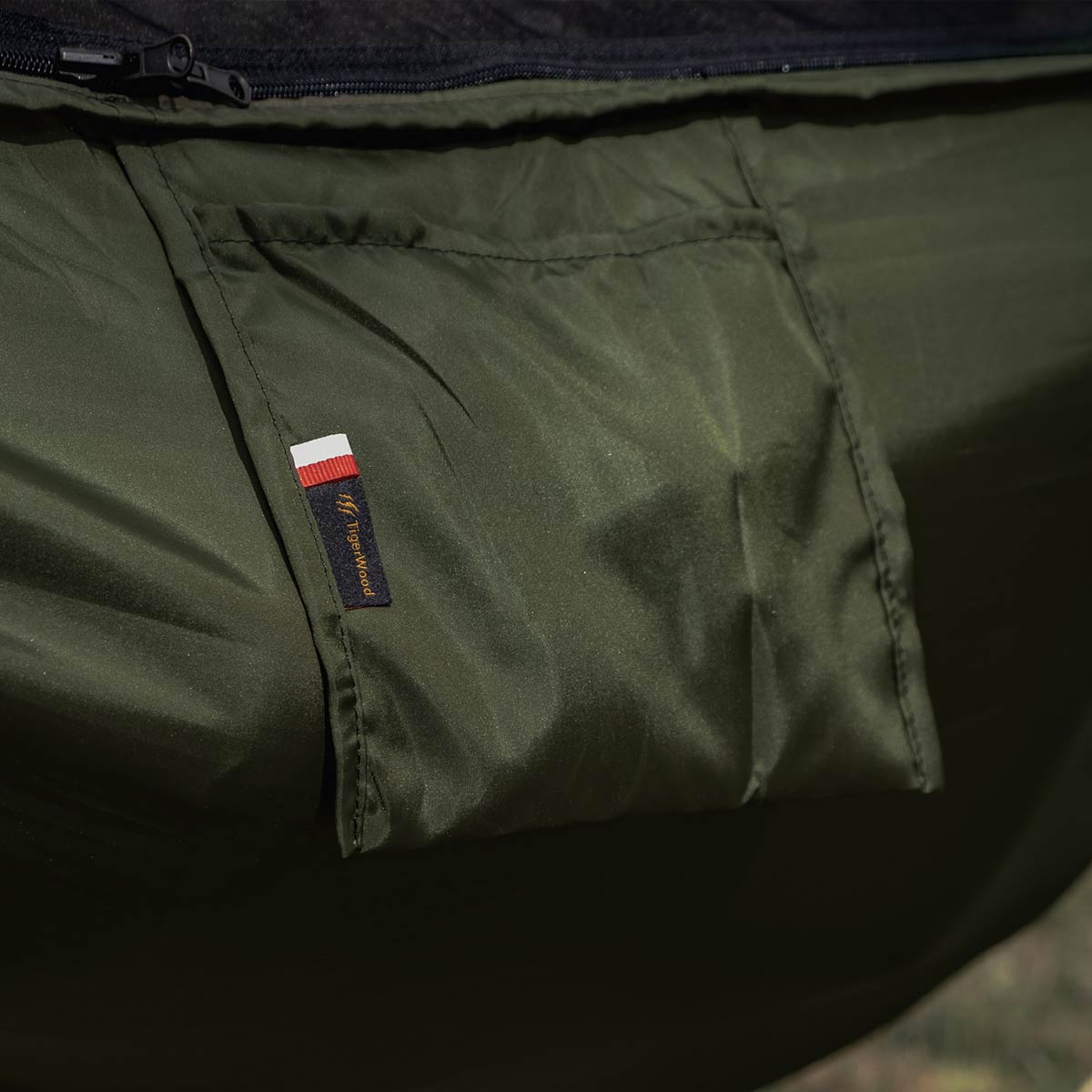 Hamac TigerWood Libelula V1 Long Olive - cu plasă de protecție împotriva insectelor