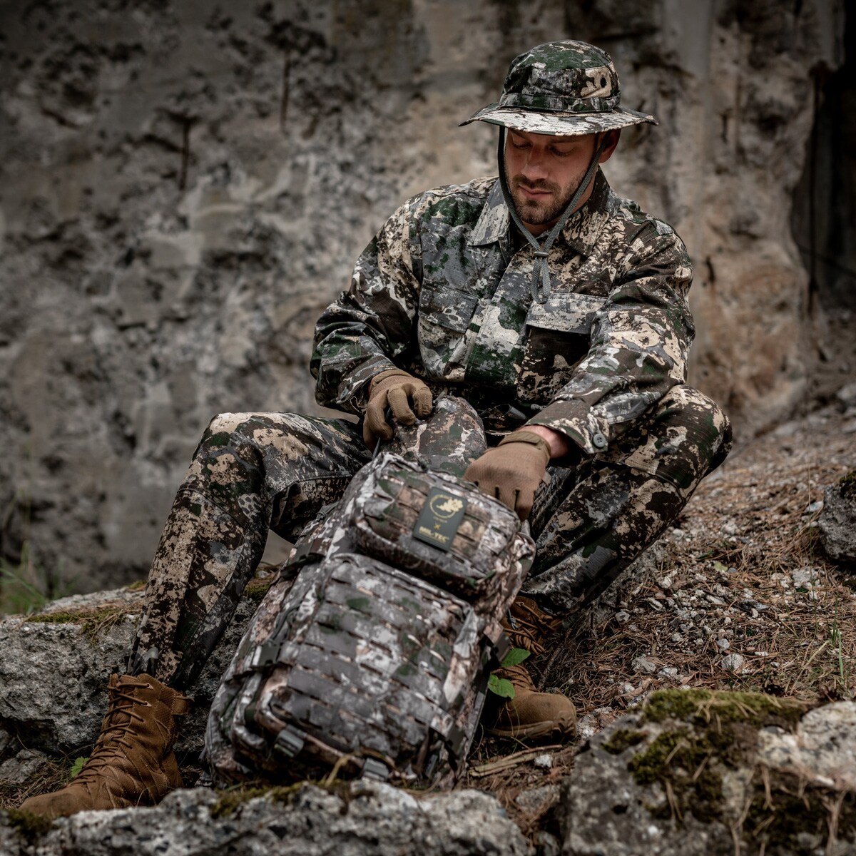 Rucsac Mil-Tec Assault Pack Laser Cut Small 20 l - Phantomleaf WASP I Z1B