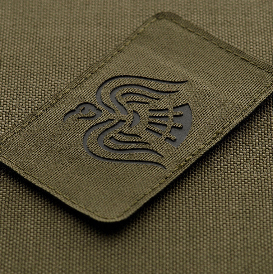 Patch - emblemă M-Tac Steag cu corb Laser Cut - Ranger Green/Black
