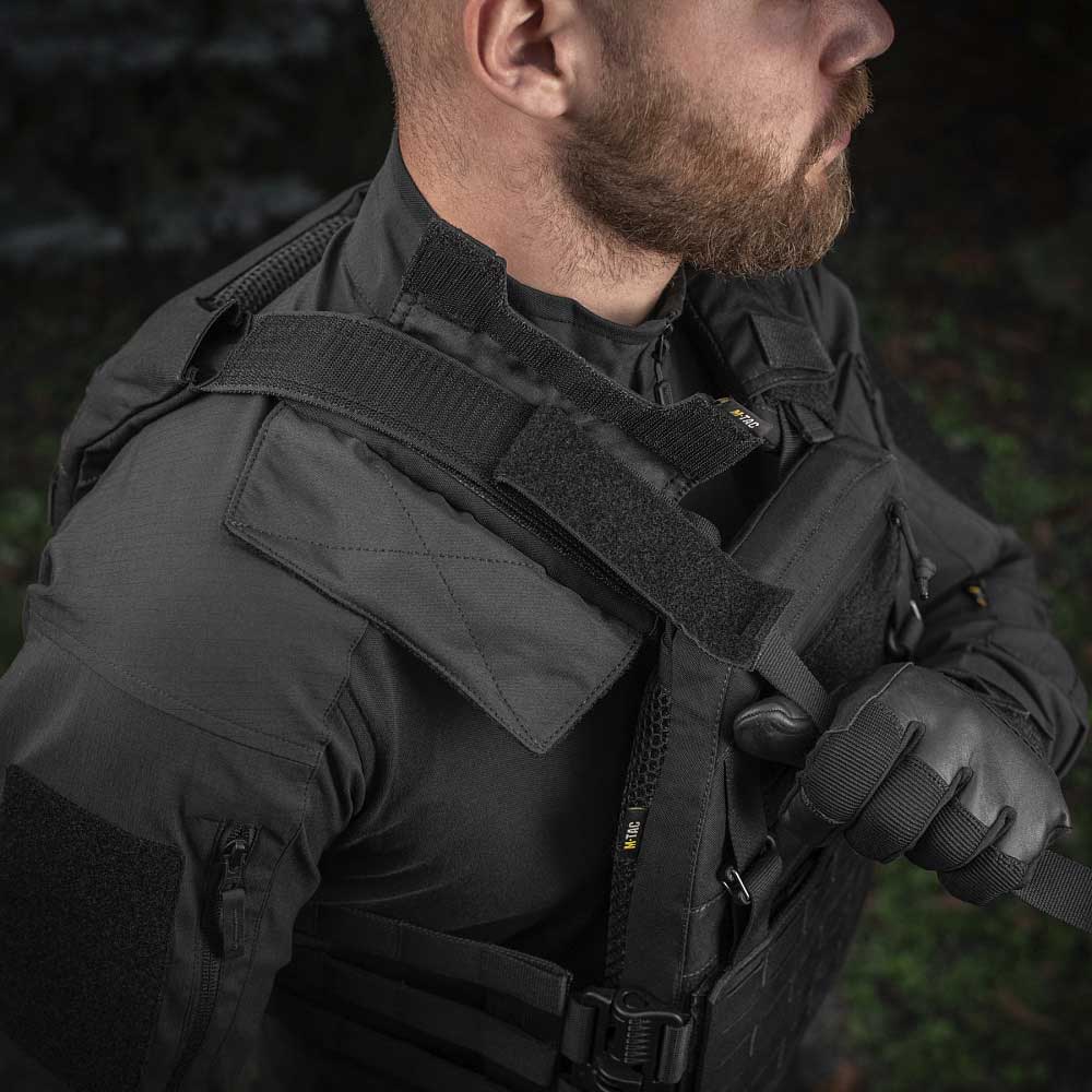 Vestă tactică tip Plate Carrier M-Tac Cuirass QRS Gen. II - Black