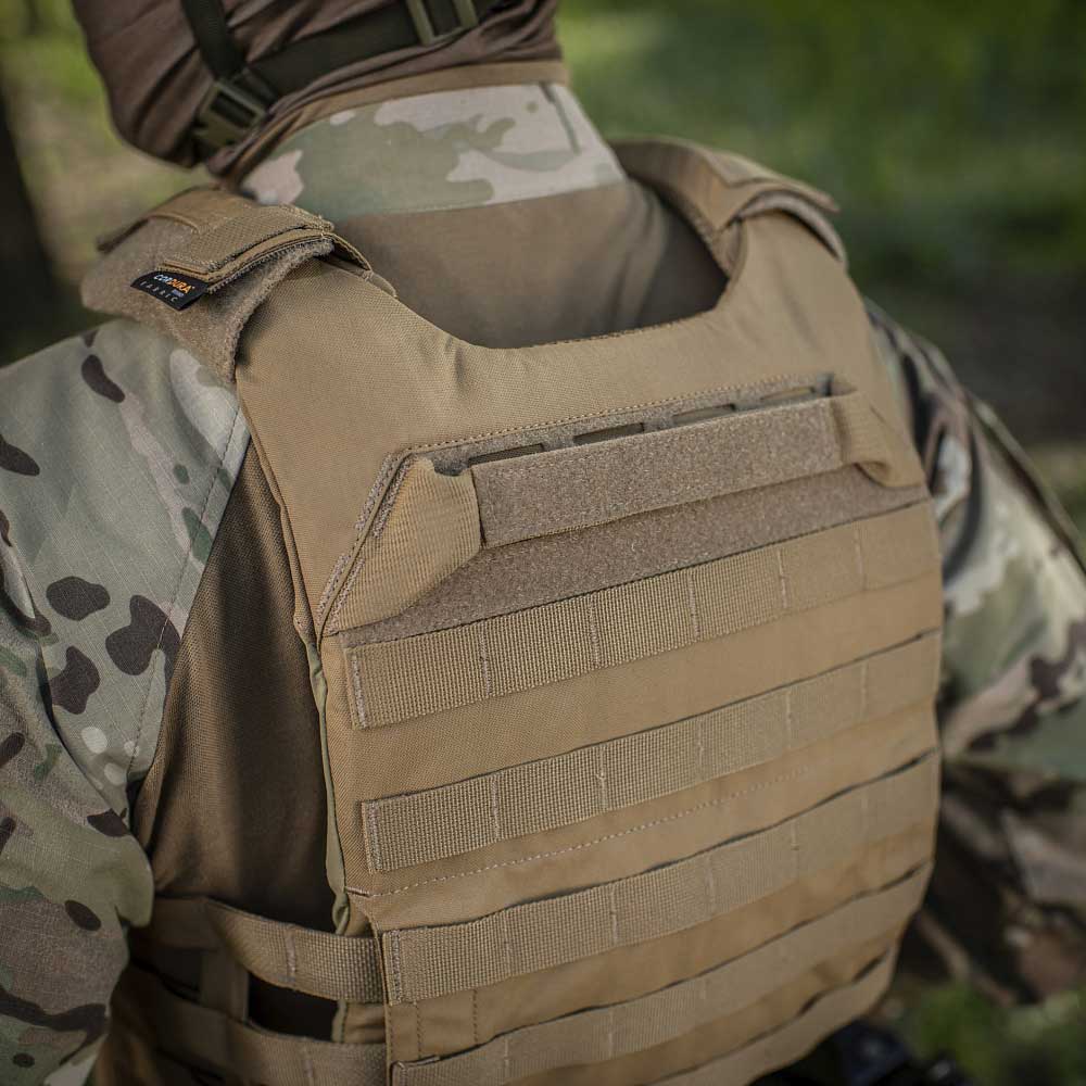Vestă tactică tip Plate Carrier M-Tac Cuirass Fast QRS Gen. II - Coyote