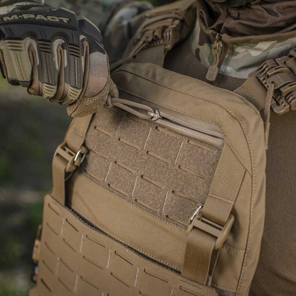 Vestă tactică tip Plate Carrier M-Tac Cuirass Fast QRS Gen. II - Coyote